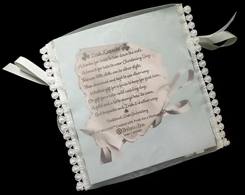 l_irish-baptism-wedding-gifts-bonnet-hankie-162-c.jpg