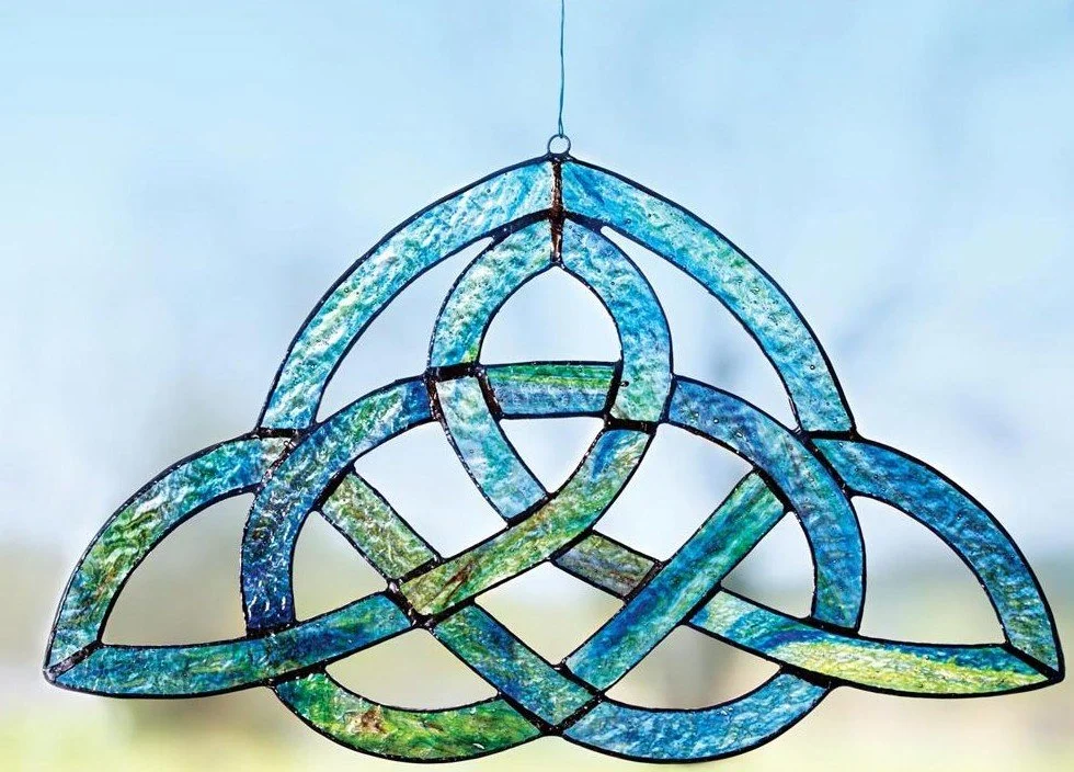 Screenshot 2025-03-01 100723Celtic Knot S003 a.jpg