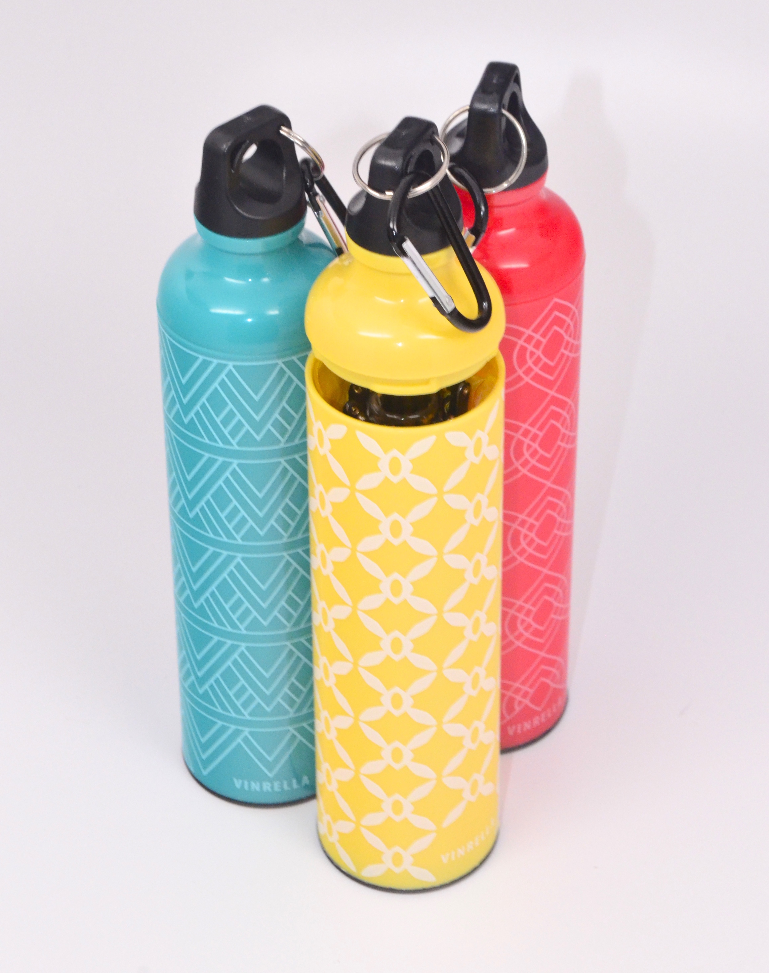 Vinerella cleverly stashes a compact umbrella in a plastic hardcase fashioned as a water bottle.