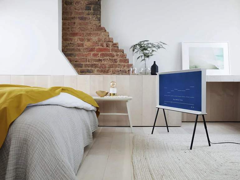 Samsung Serif TV