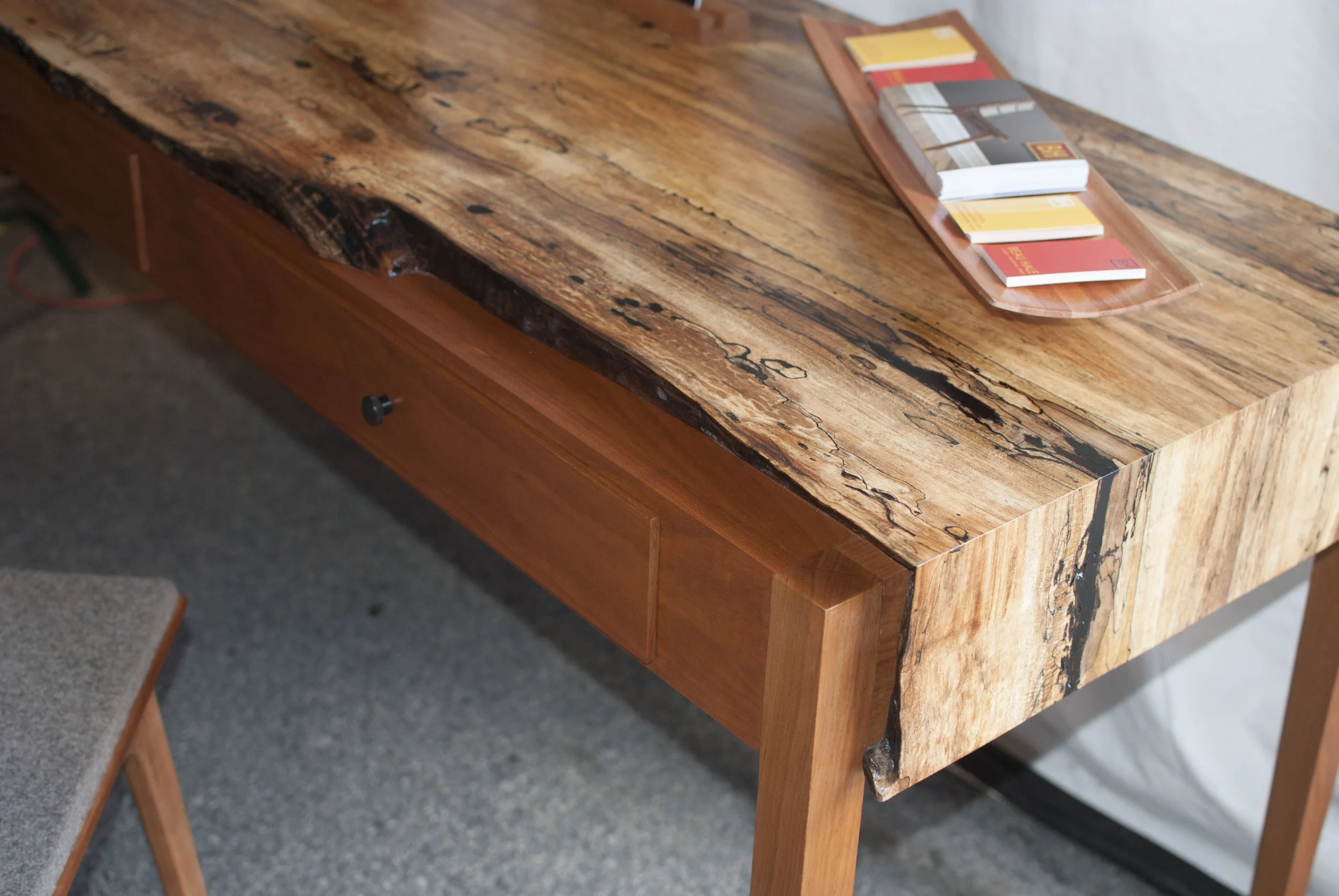WRITING DESK
