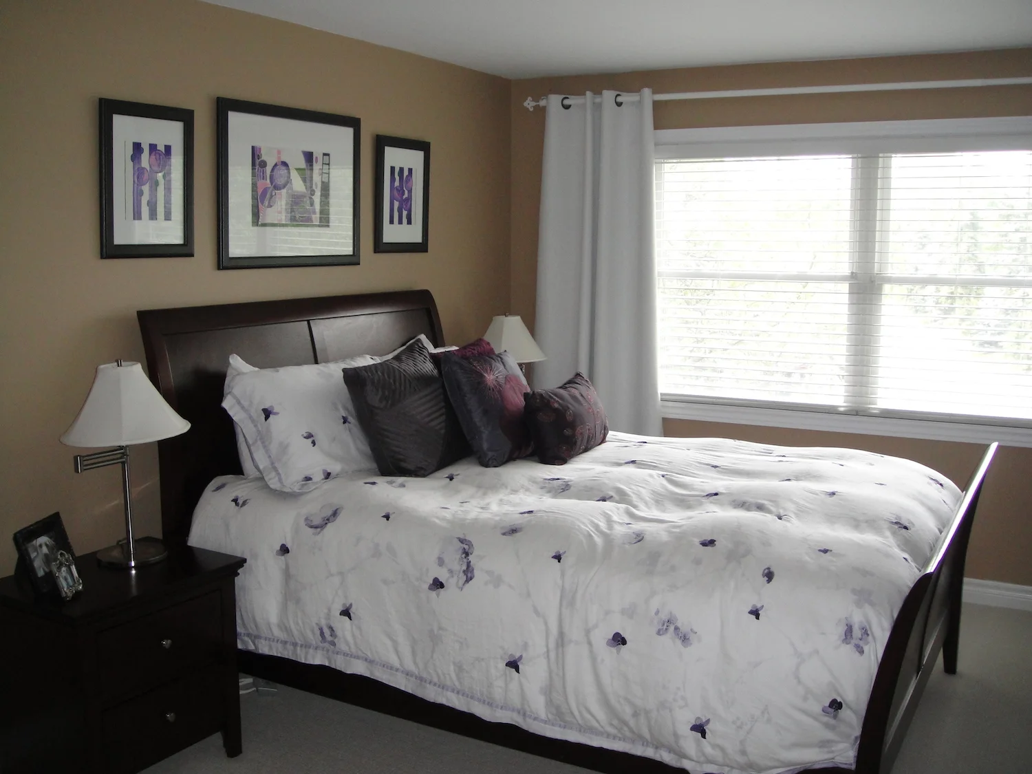 Master Bedroom (4).JPG