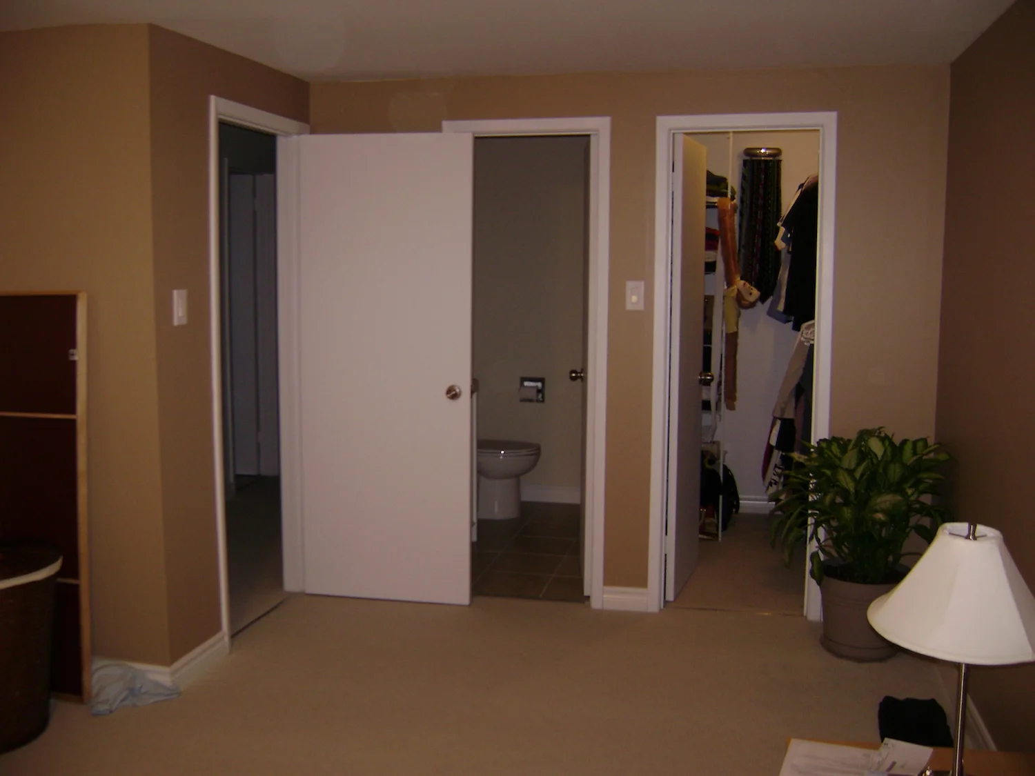 Master Bedroom (5).JPG