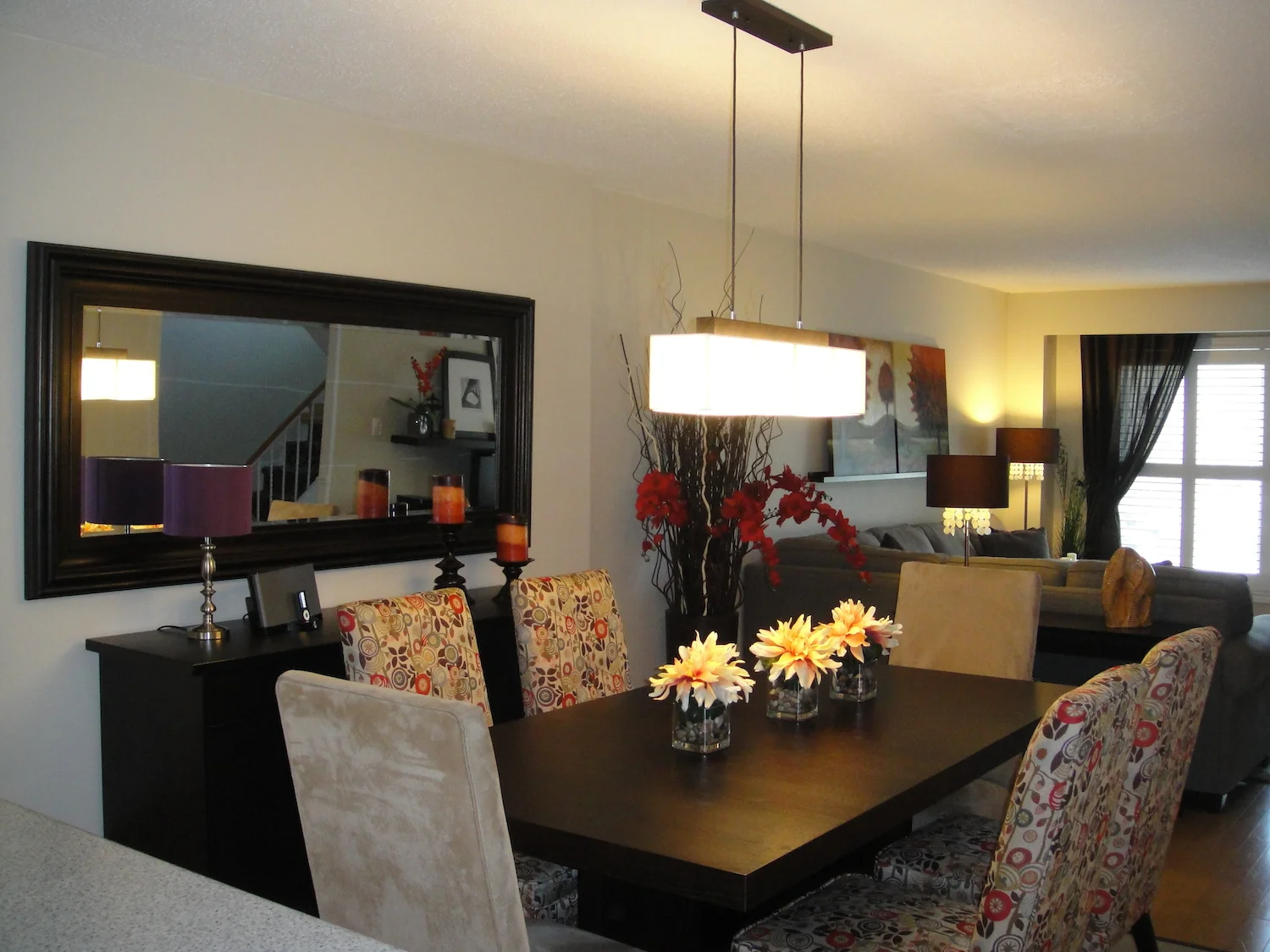 Living and Dining Room (2).JPG