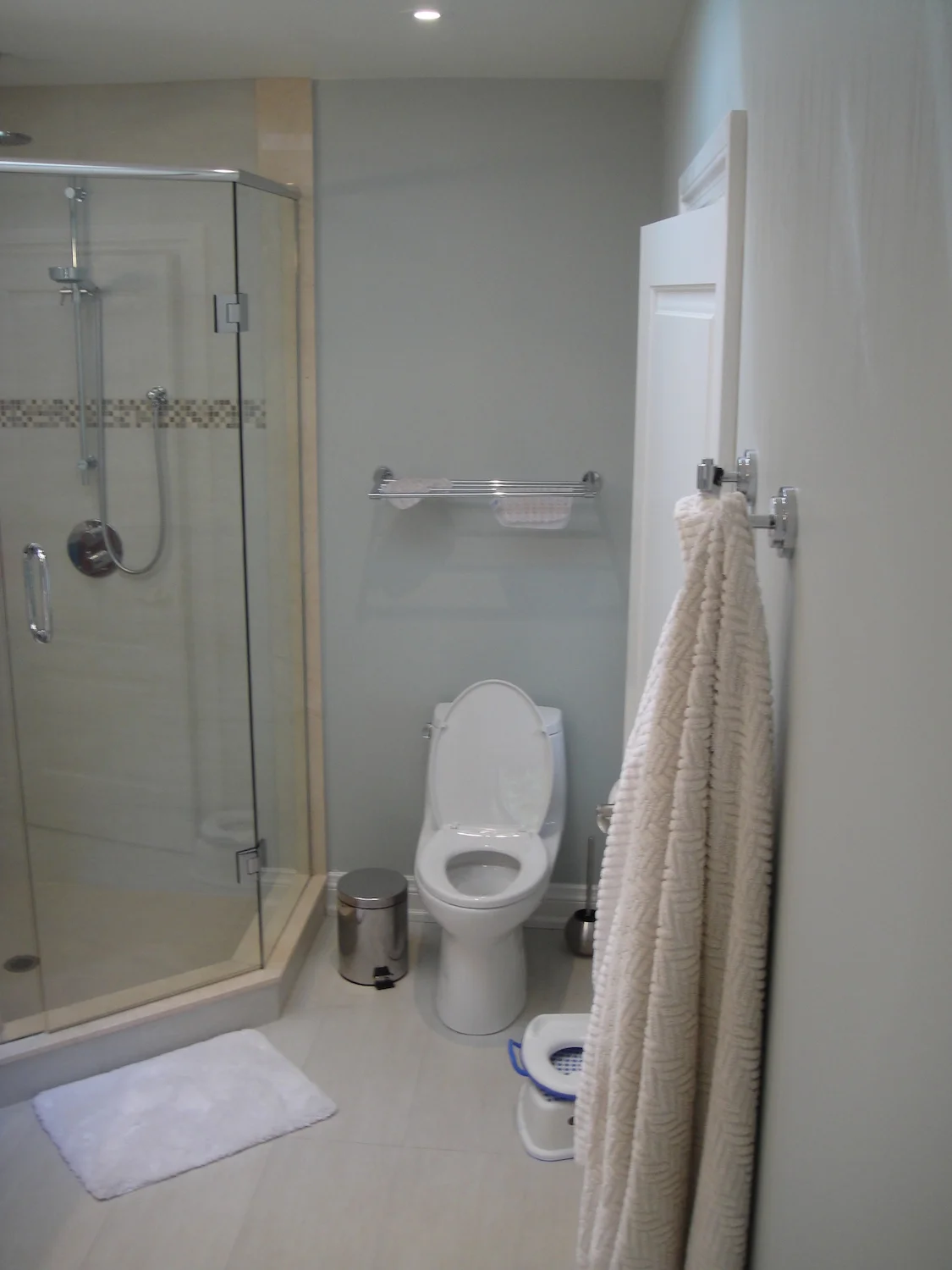 Ensuite Bathroom (94).JPG