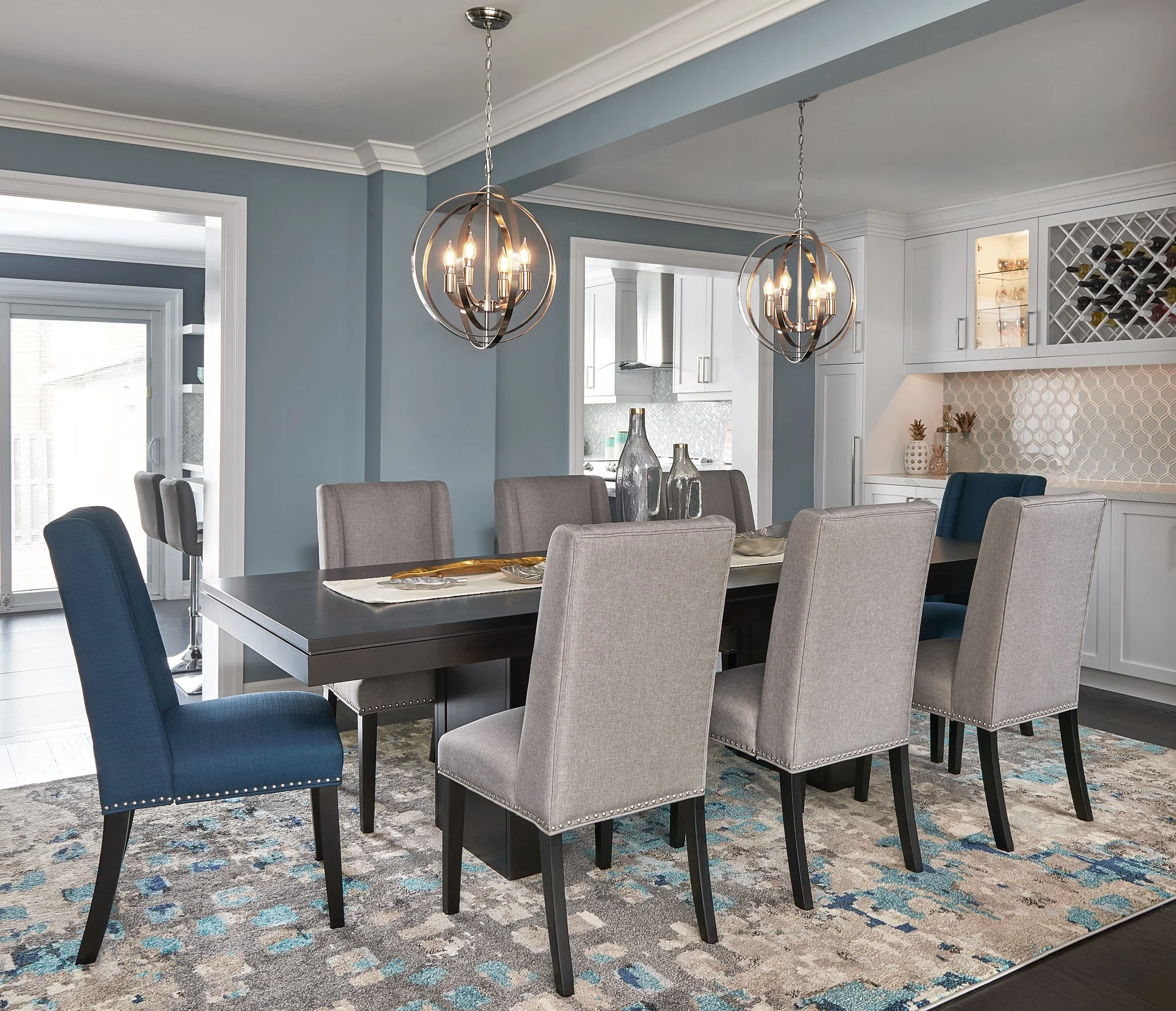 LZ_mullholandAve_749newWEB 1.jpg