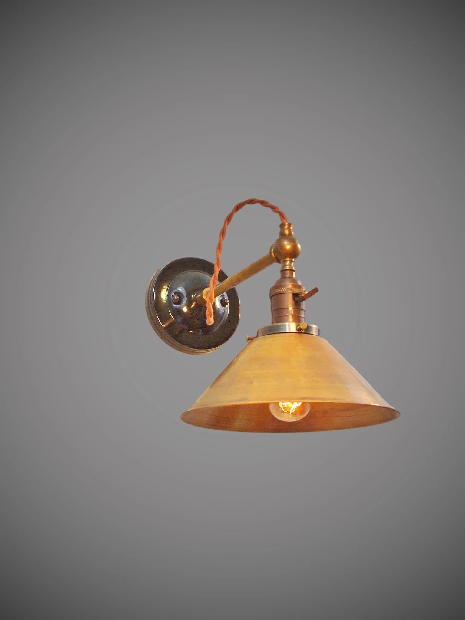 Vintage Inudstrial Lighting.jpeg