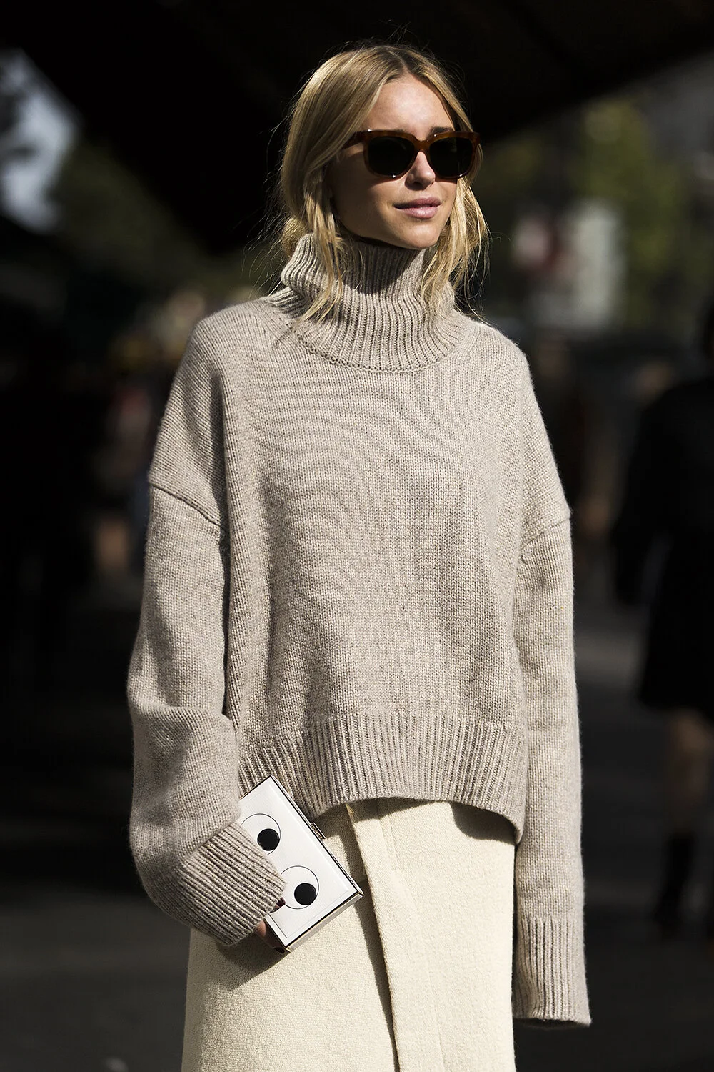 Pernille-Teisbaek-On-the-Streets-Of-Paris.jpg