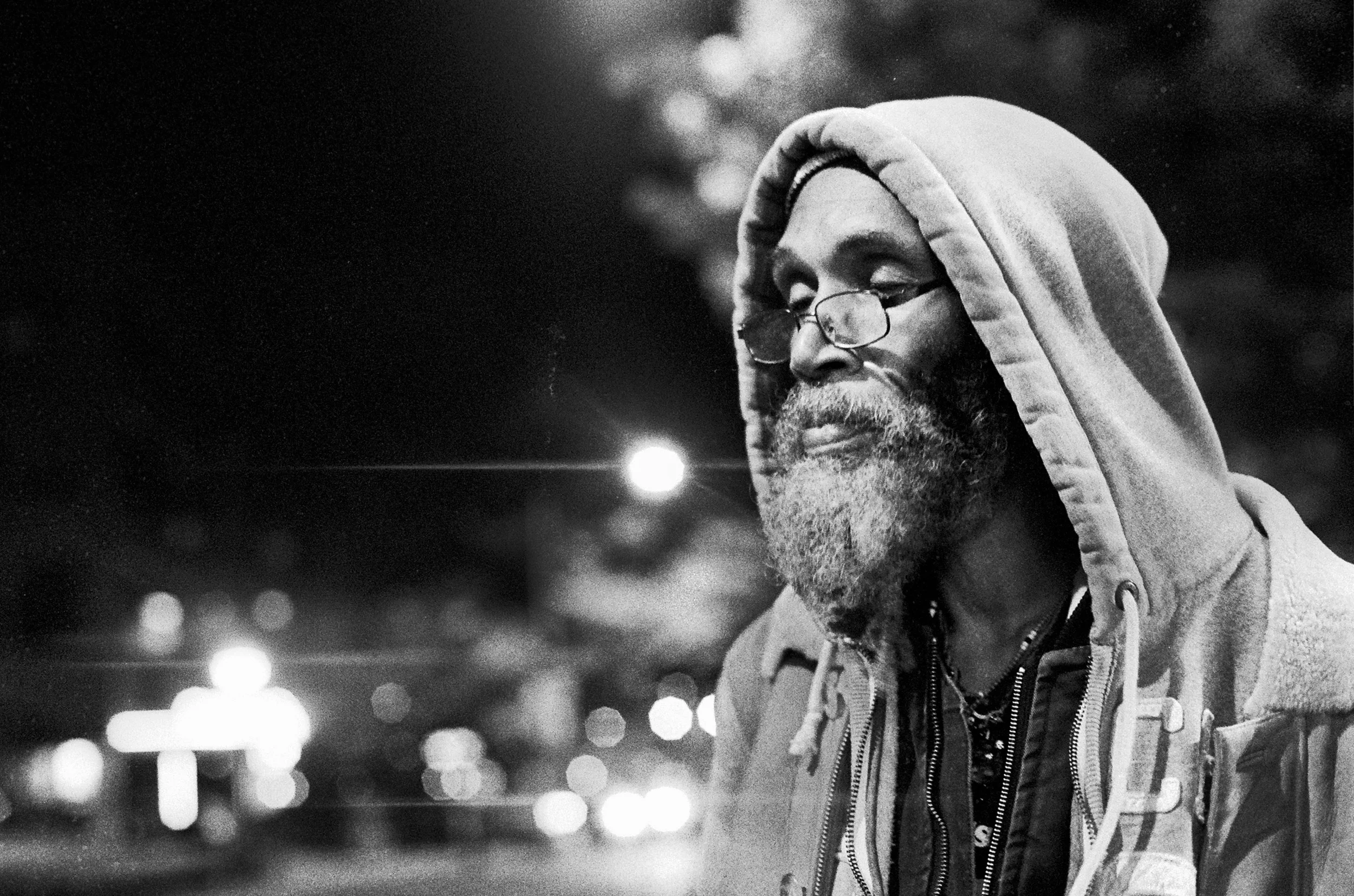 magicBW01.jpg
