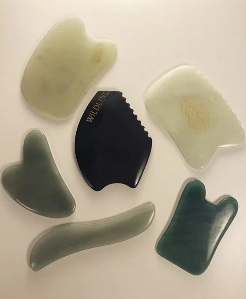 Let's all try facial gua sha.