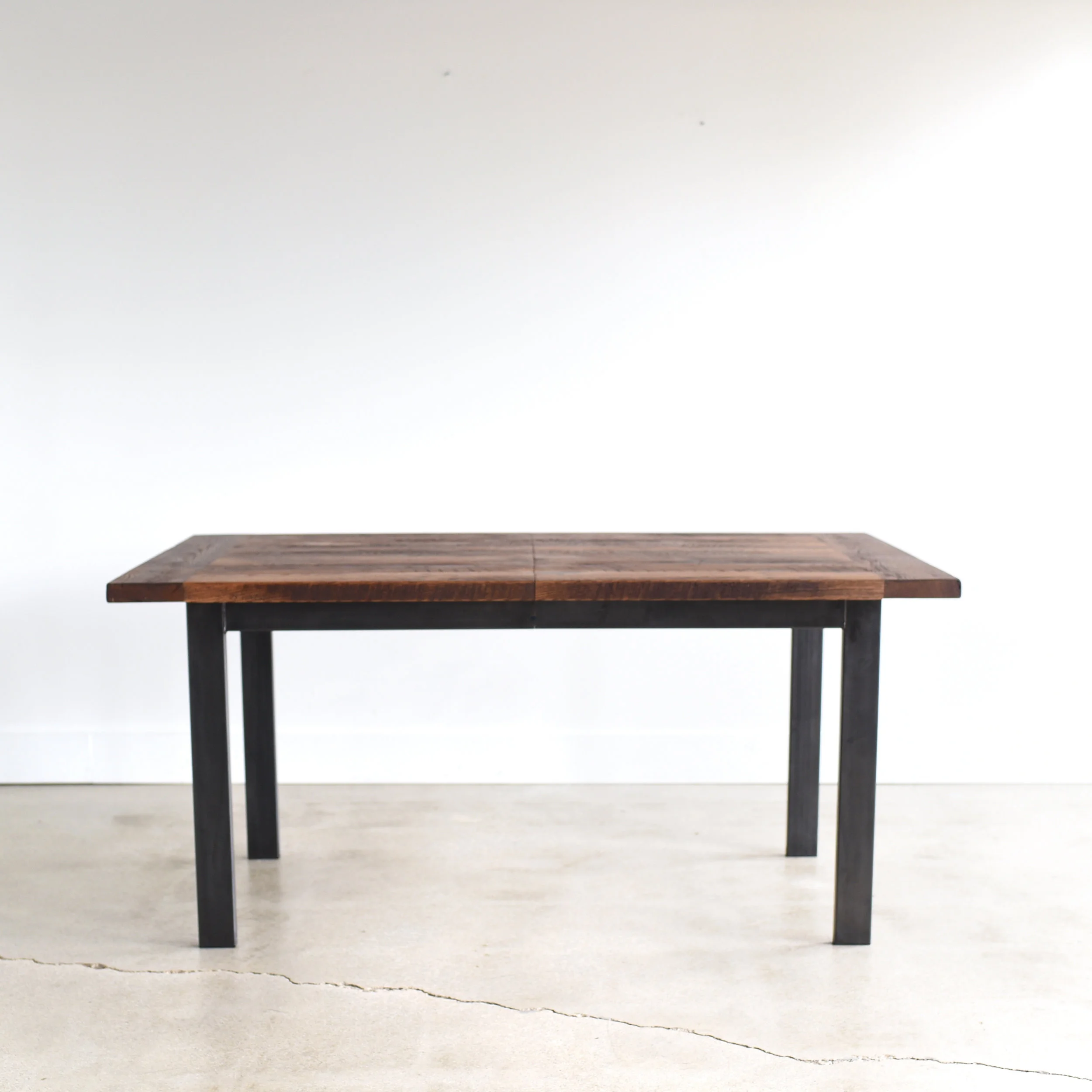 extndble table.jpg