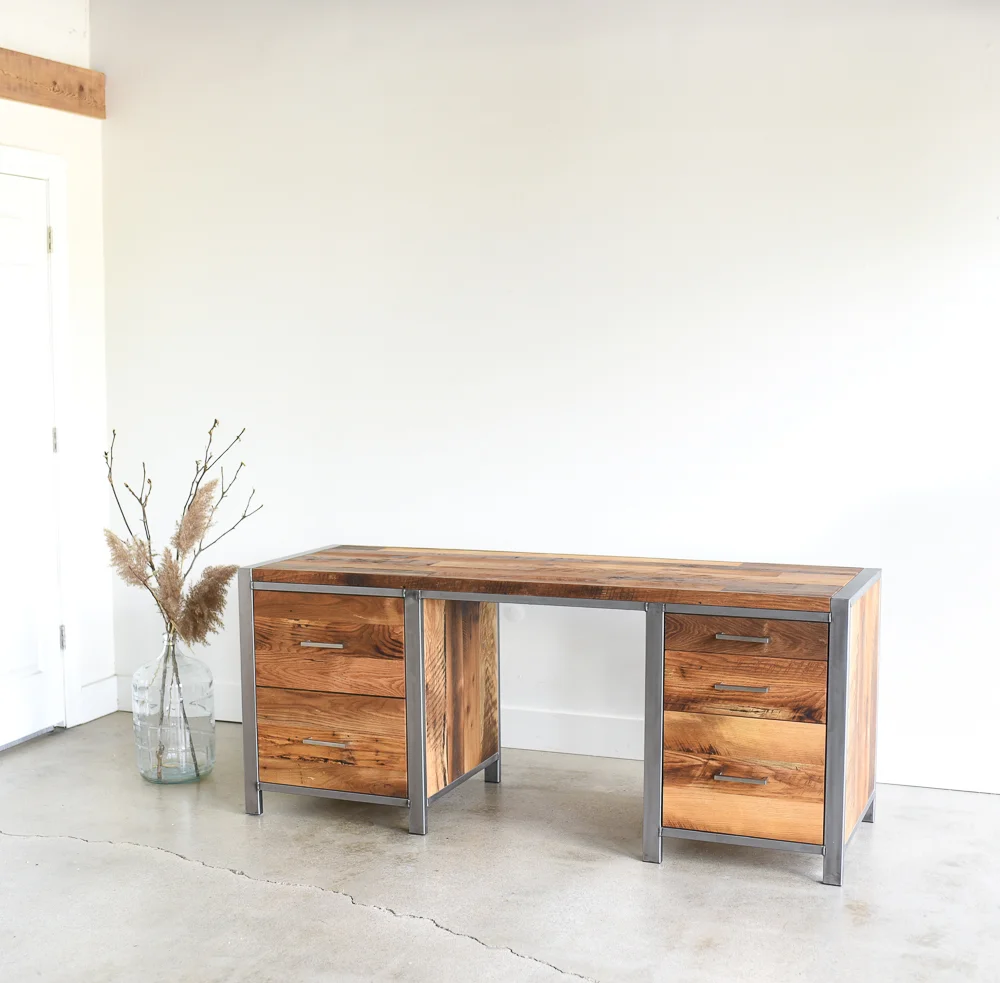 5 drwr desk 3.jpg