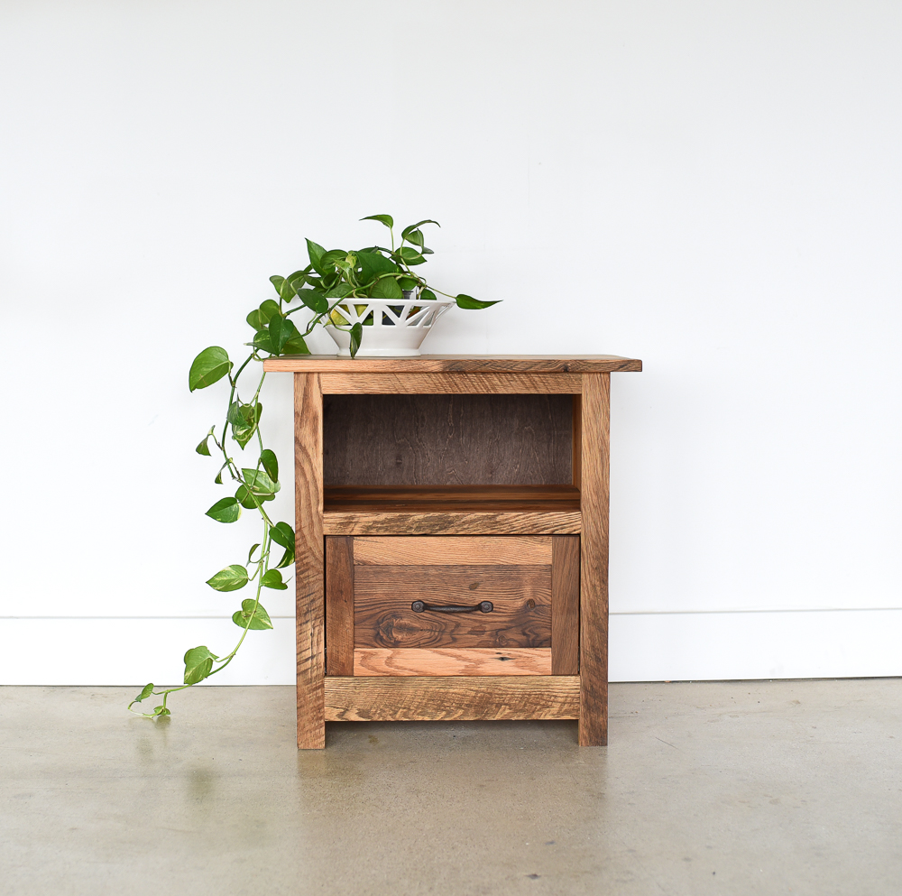rustic nightstand 1.jpg