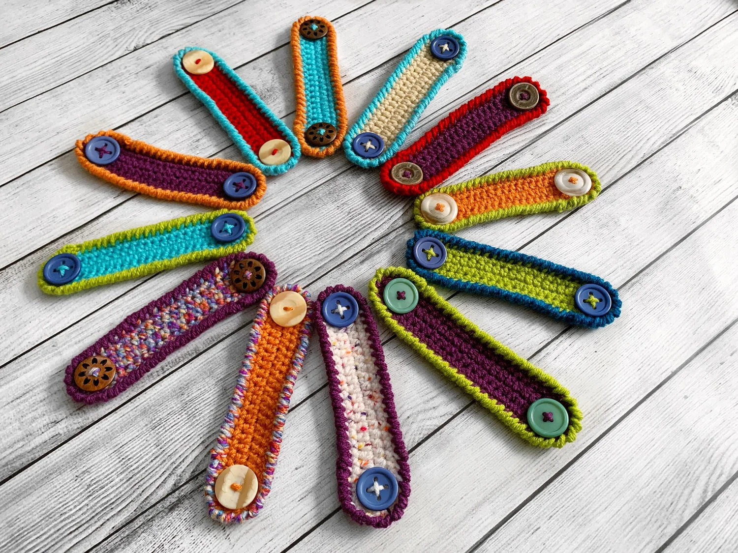 [PATTERN] Mask Mates - Jenn Likes Yarn