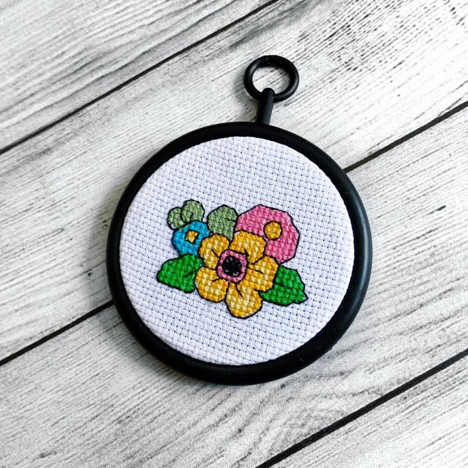 [FINISHED] Cross Stitch Flowers for Mom