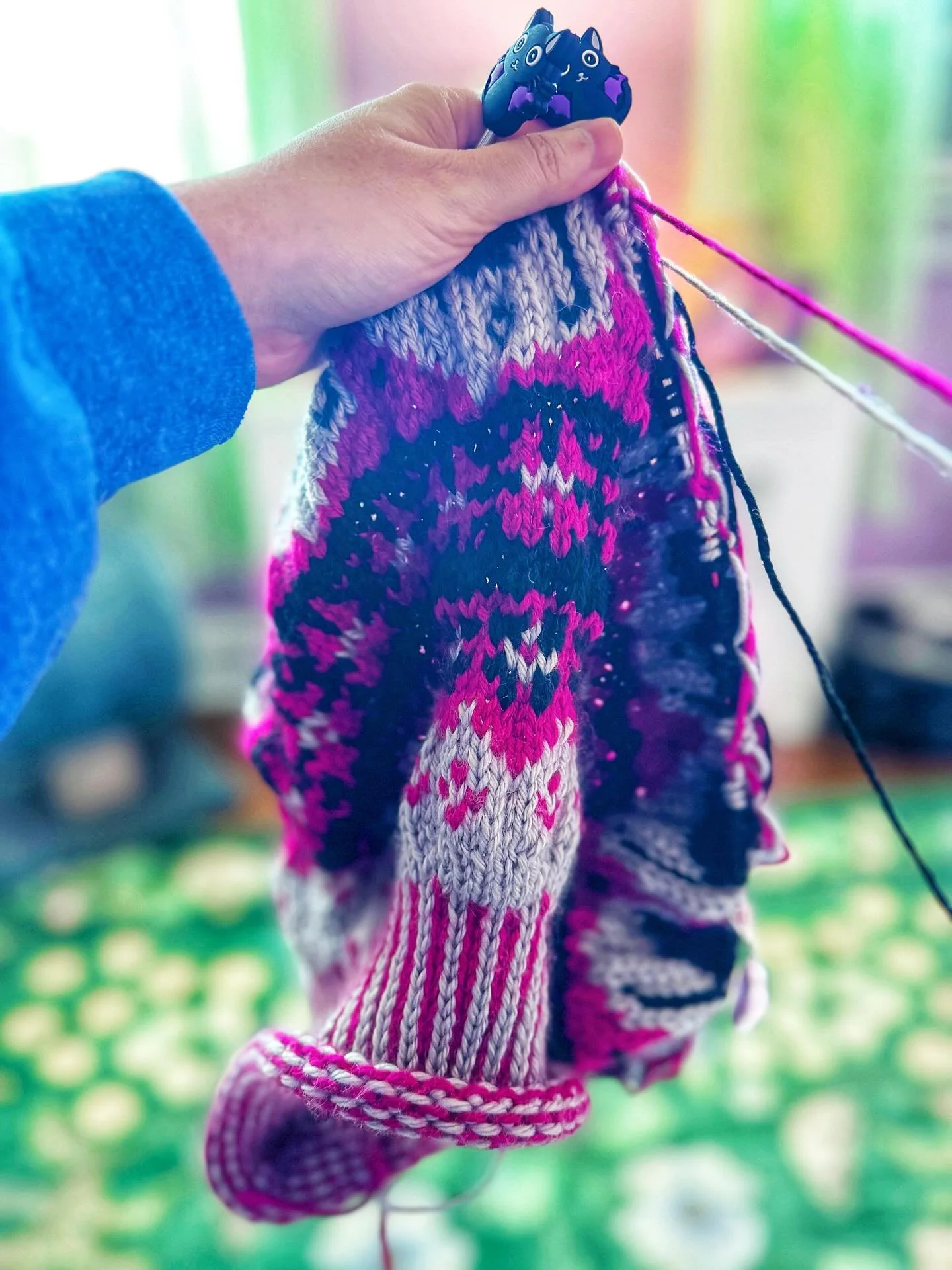 Behold the current status of my Rhinebeck sweater lolololol

#rhinebeck #rhinebeck2025 #rhinebecksweater #knitting #knitter #knittersofinstagram #sweaterknitting