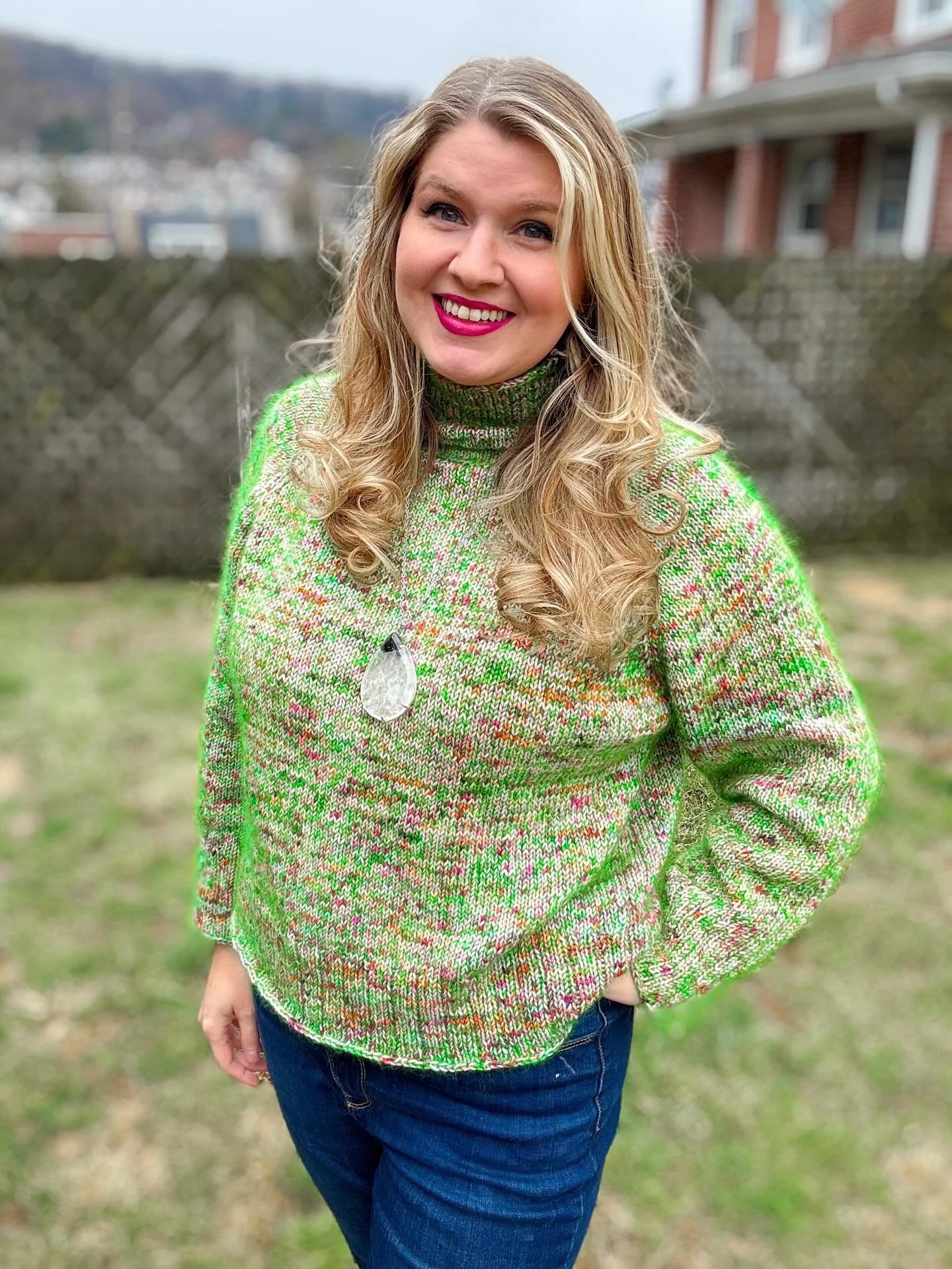 I bought the yarn for this CMC Sweater last year at @foreveryarn_doylestown during the @phillyyarncrawl and made a pact with myself to finish it before we headed back next week. 

I obviously cut it close 😂 but it&rsquo;s done! Featuring DK weight a