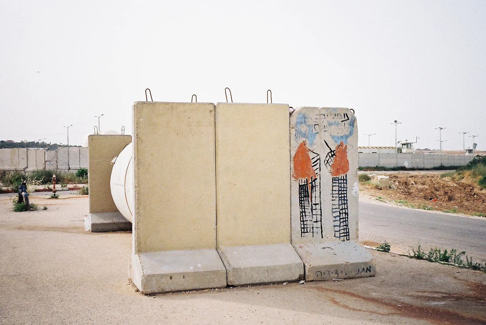 A makeshift bomb shelter near the Erez Crossing, at the border with Gaza in southern Israel.