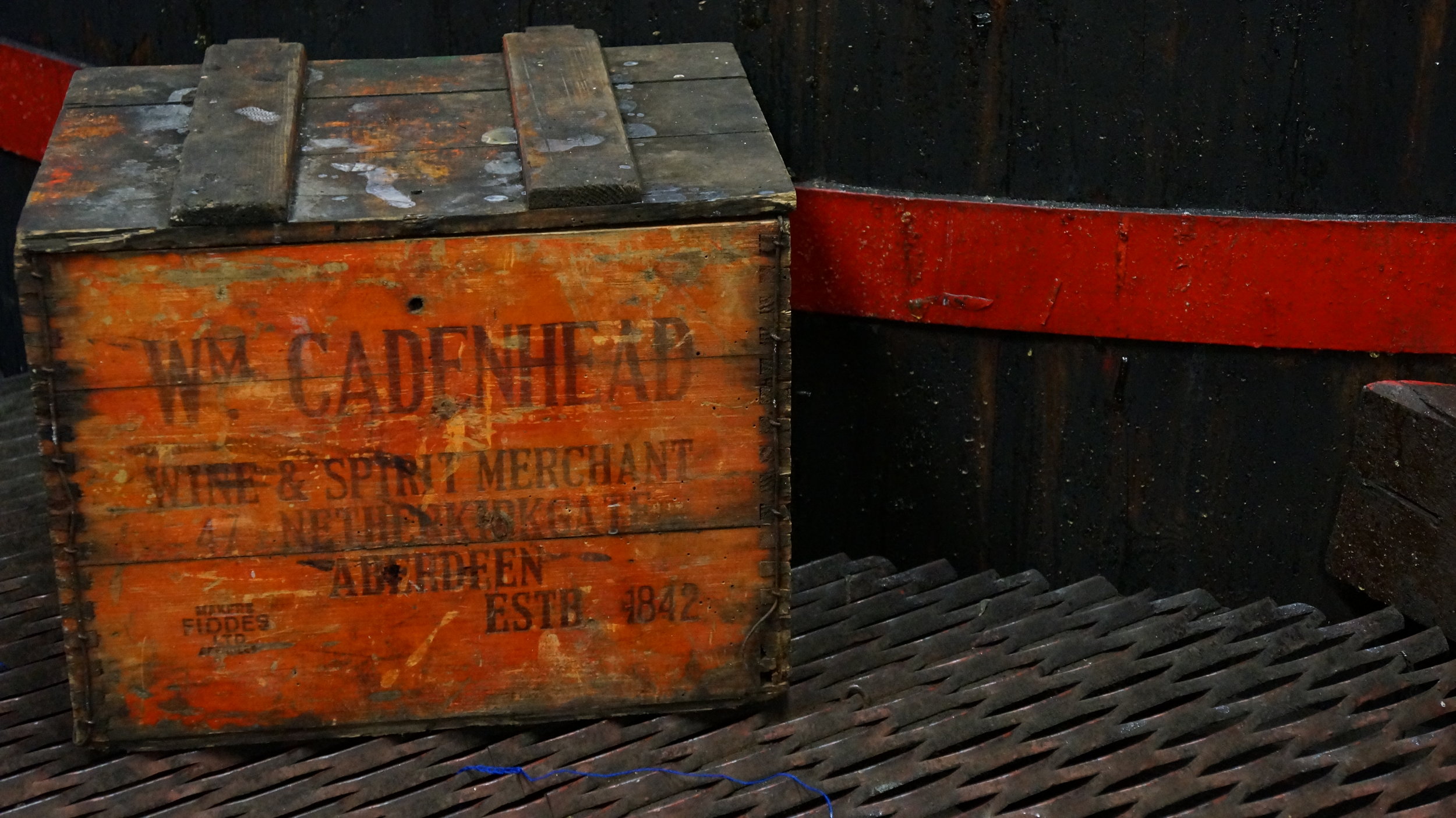 Old Cadenhead’s  Cases