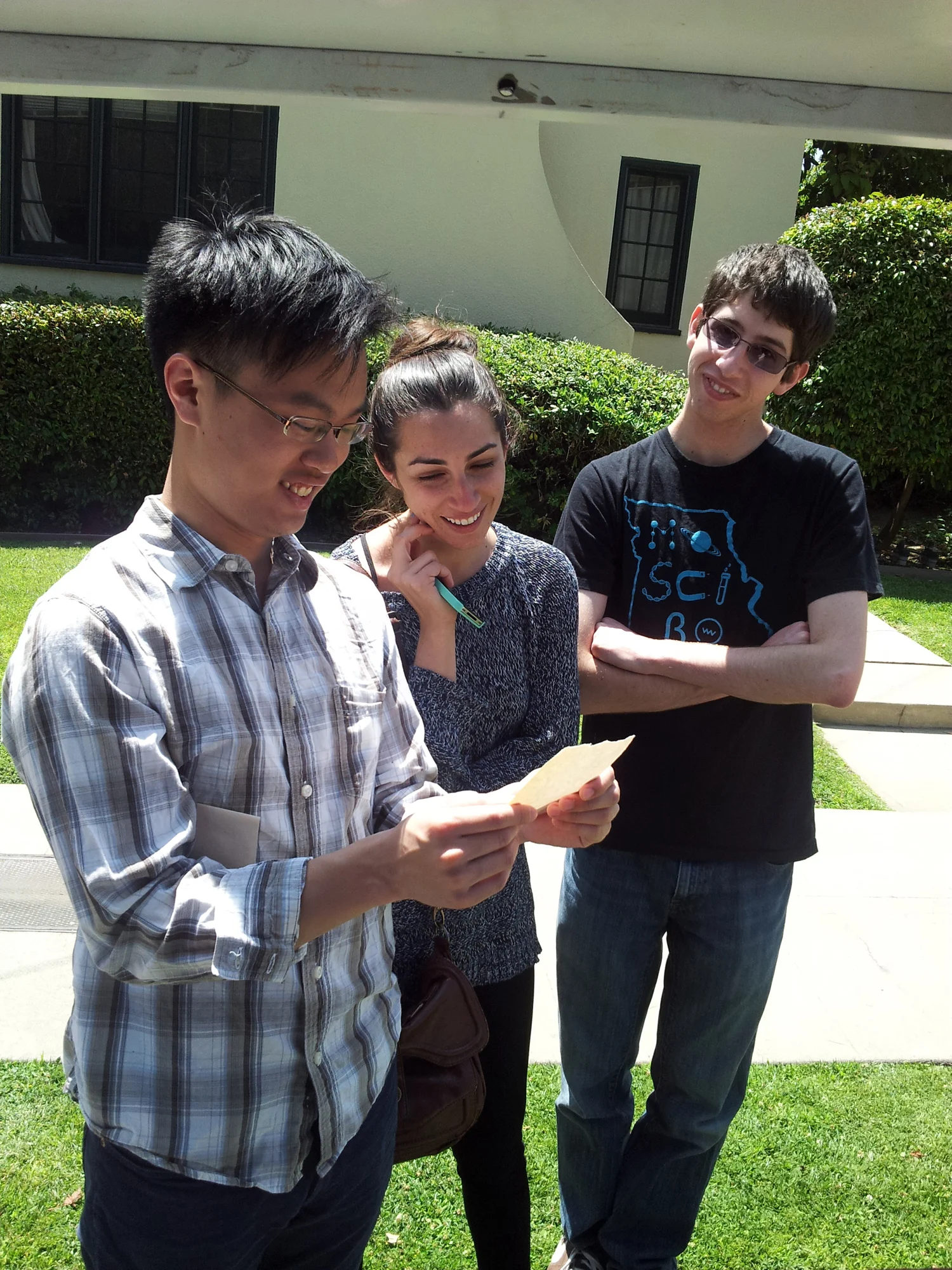 Idea Truck - customers at Cal Tech.jpg