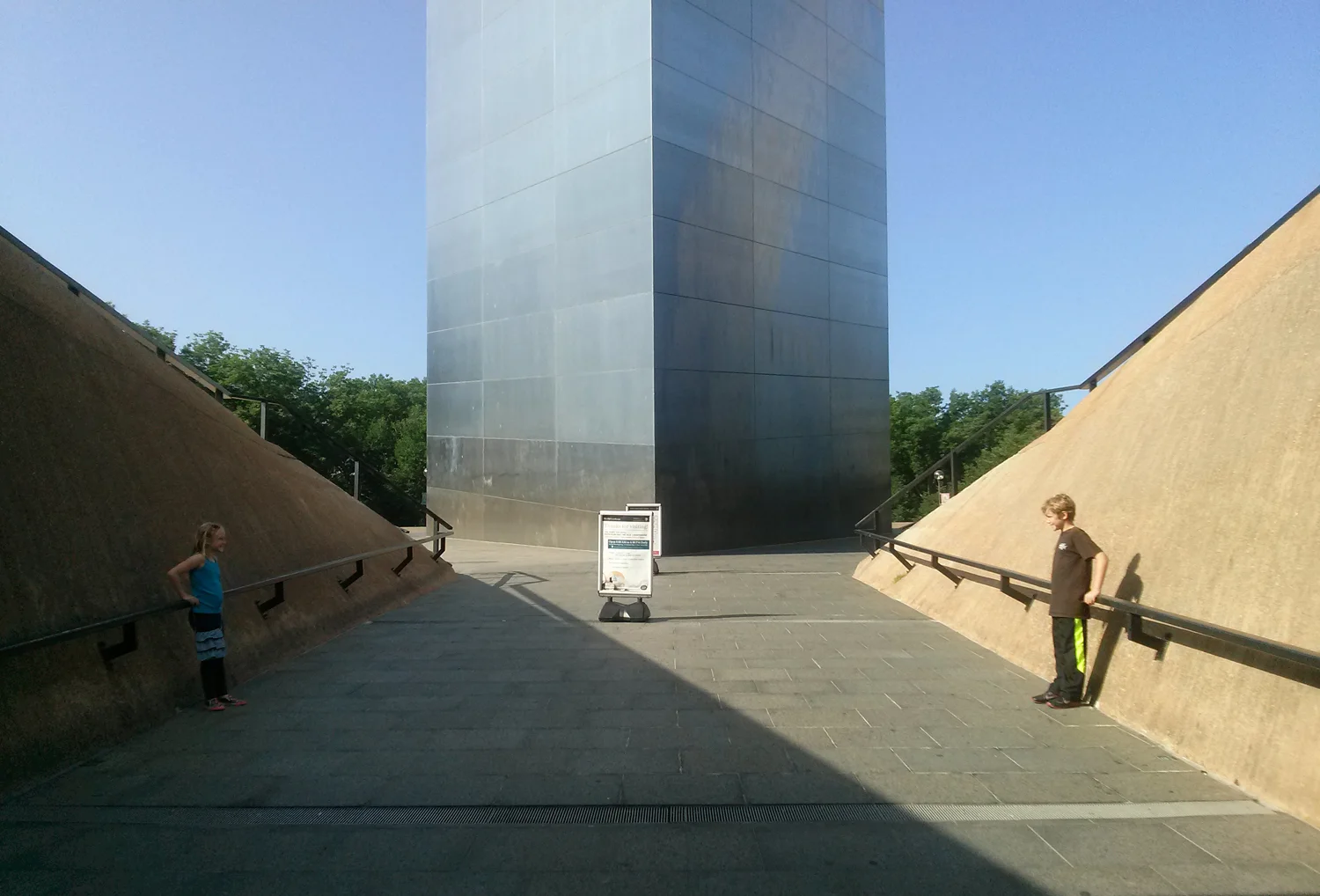 web - Nocalo SR--Day6 - St Louis arch (11).jpg