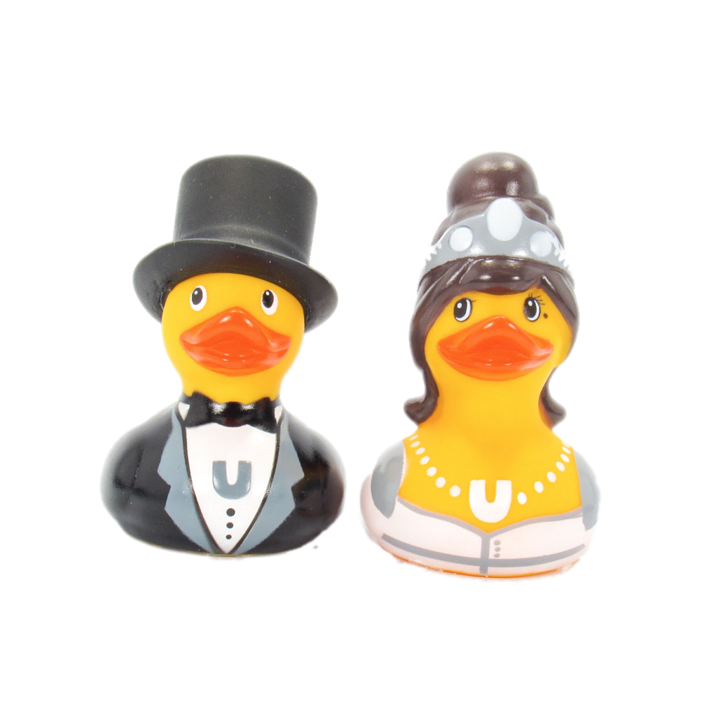 bride and groom rubber ducks