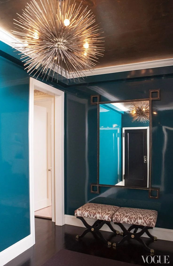 High Gloss Peacock Foyer