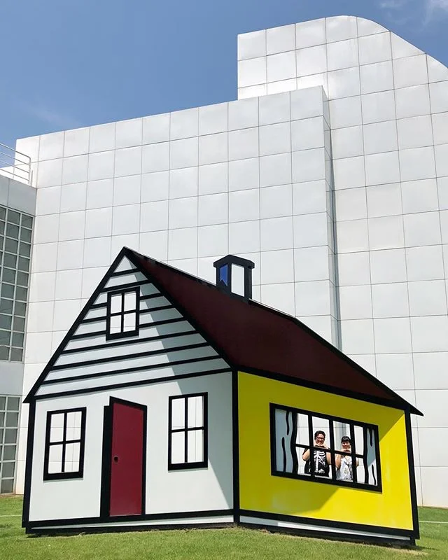 🍑⬜️🏠⬜️🍑