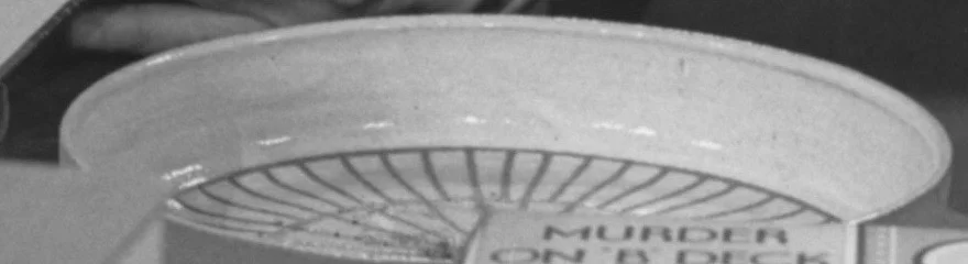 Sherlock Holmes used tobacco ash to solve mysteries. I use ash trays. Compare this one with the one in the Cromie photograph above.