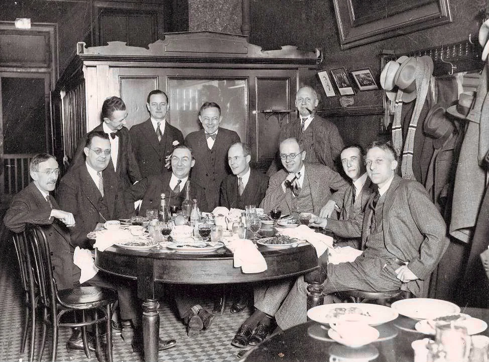 Another view of the main table in Schlogl’s. I have no idea who these folks are, but they appear to be well fed and happy. If there is a photo of Starrett and the early Hounds in Schlogl’s, I’ve never seen it.