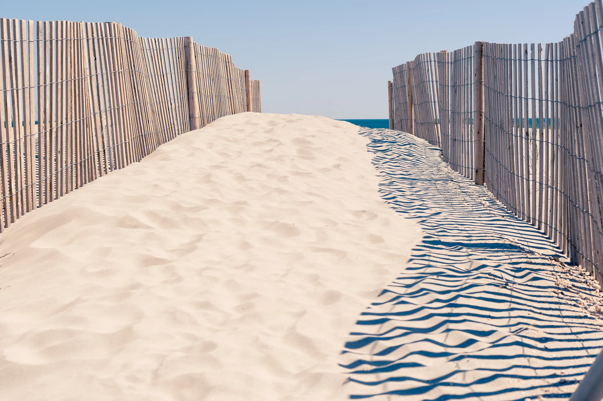 Path leading from the boardwalk to the beach.