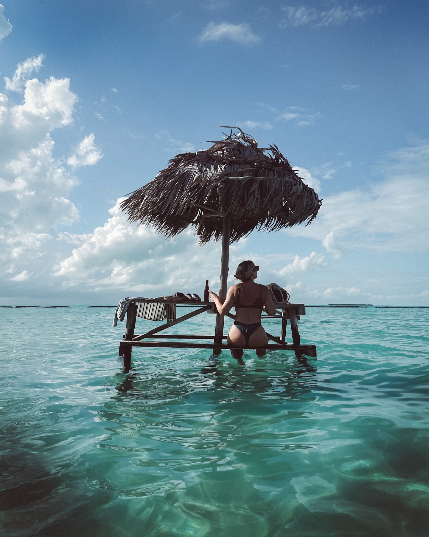 This trip was about finding the joy in taking it slow. As we travelled, we filled our days with less screen time, less rushing, less worrying, and just simply taking the moment to enjoy Ambergris Caye and its amazing views, food, and energy.

(Swipe 