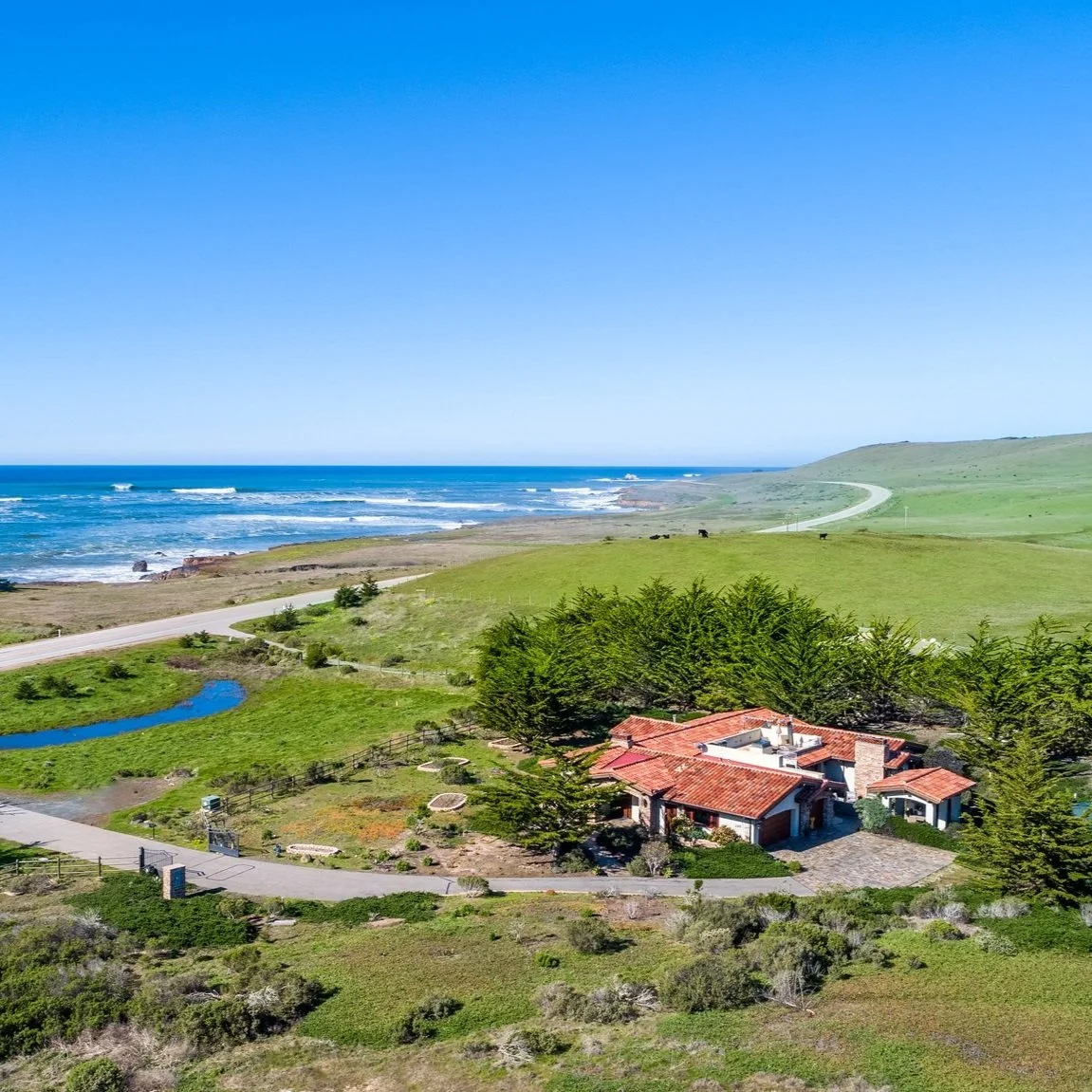 Curated visual reference: Visual Reference: Vacation Short Term Rentals