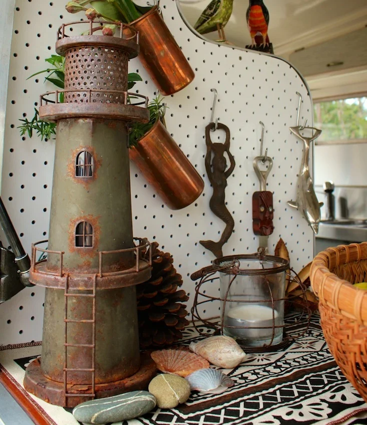 Lighthouse lantern