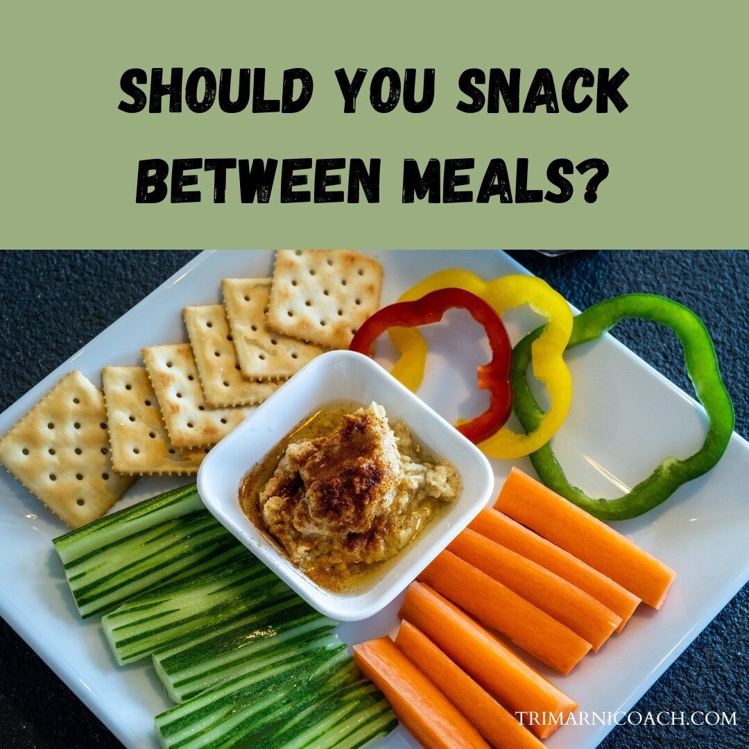 To snack or not to snack? 🥨🍇 🧀

Snacks often get a bad reputation because most people choose packaged snacks out of convenience. 

Additionally, it's easy to snack out of boredom and stress, resulting in mindless grazing throughout the work day (o