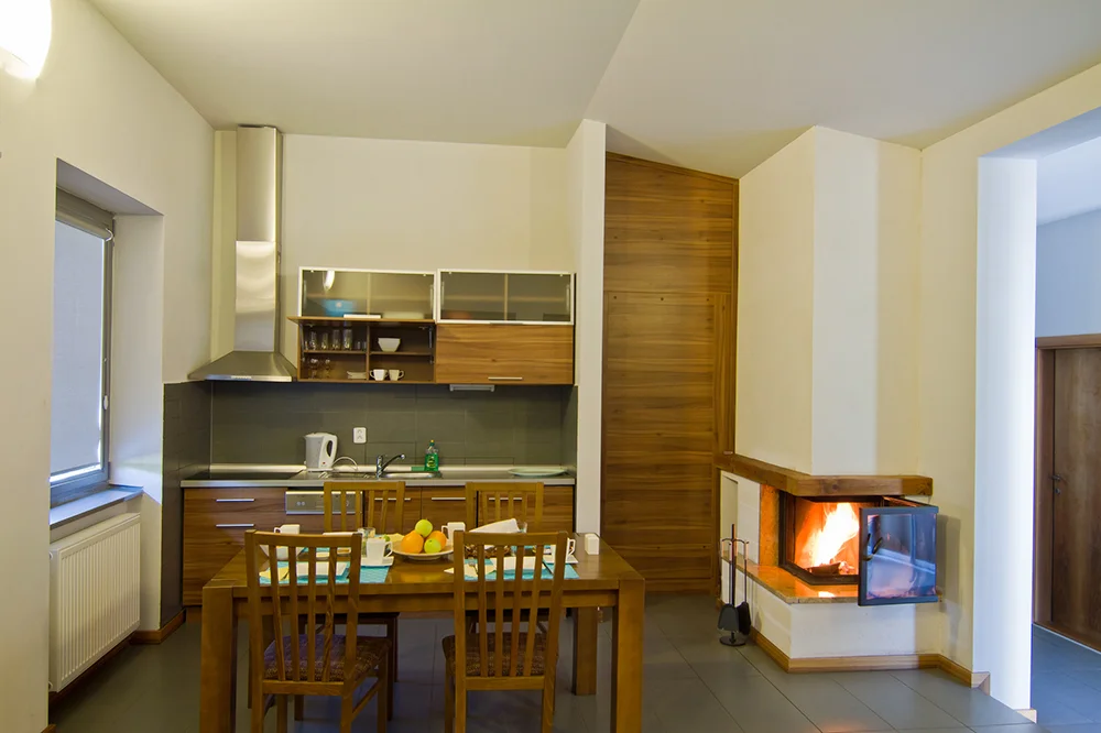 Dining area and kitchen.jpg