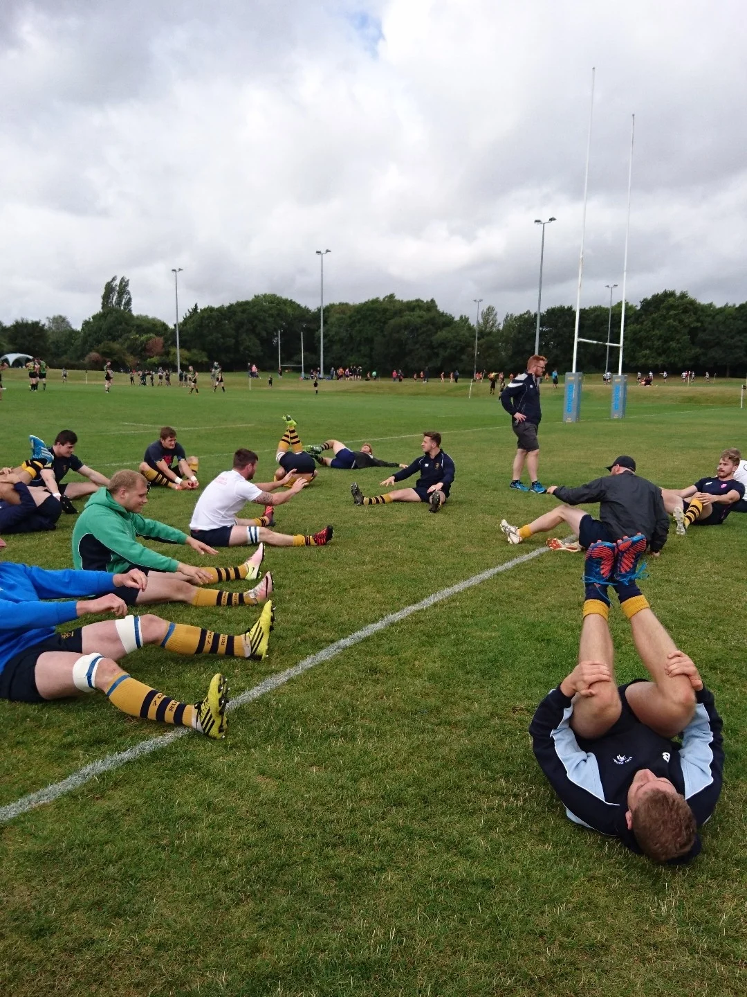  Oaks warm up ahead of the first game