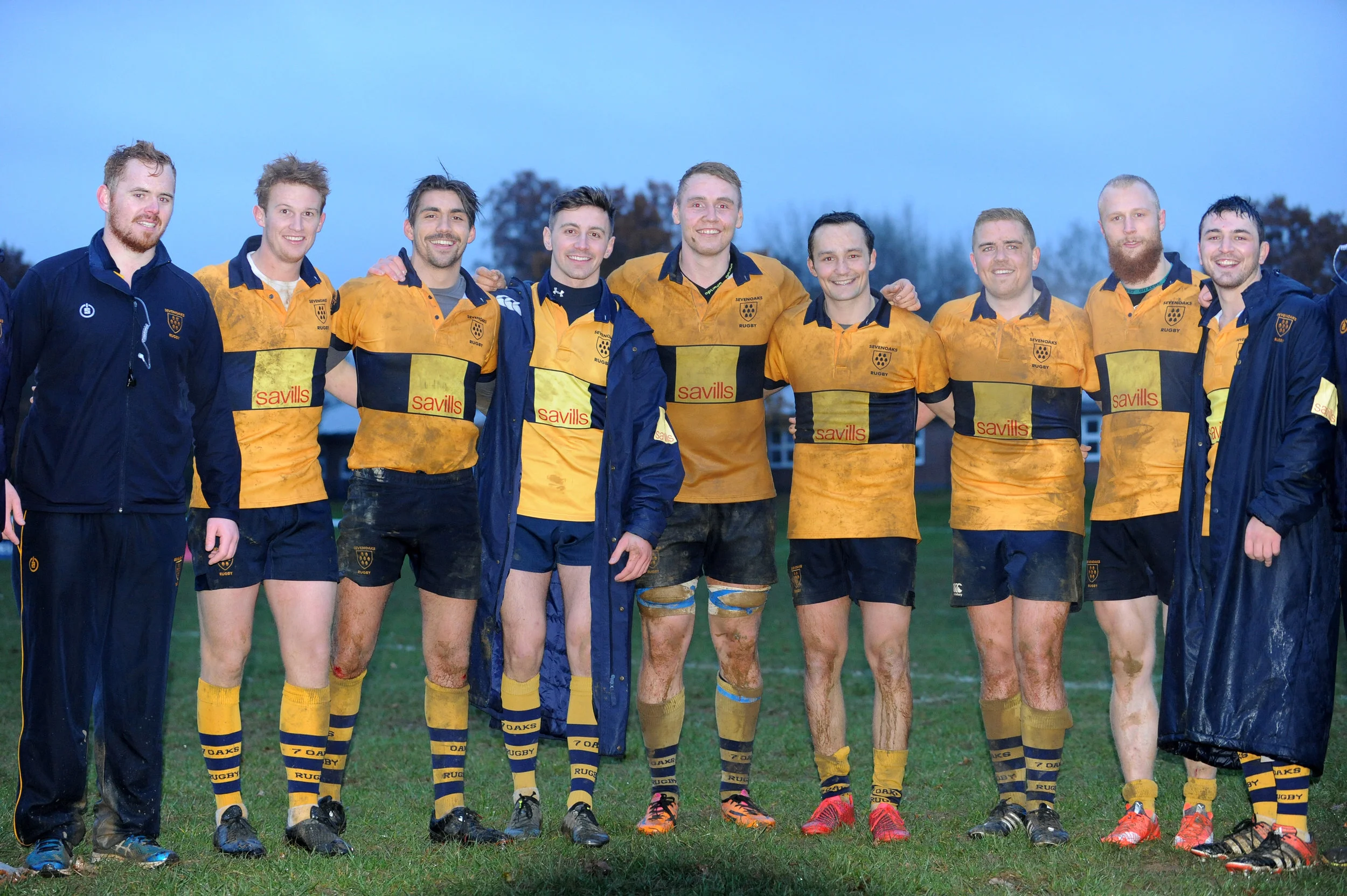 SEVENOAKS V COBHAM129.JPG