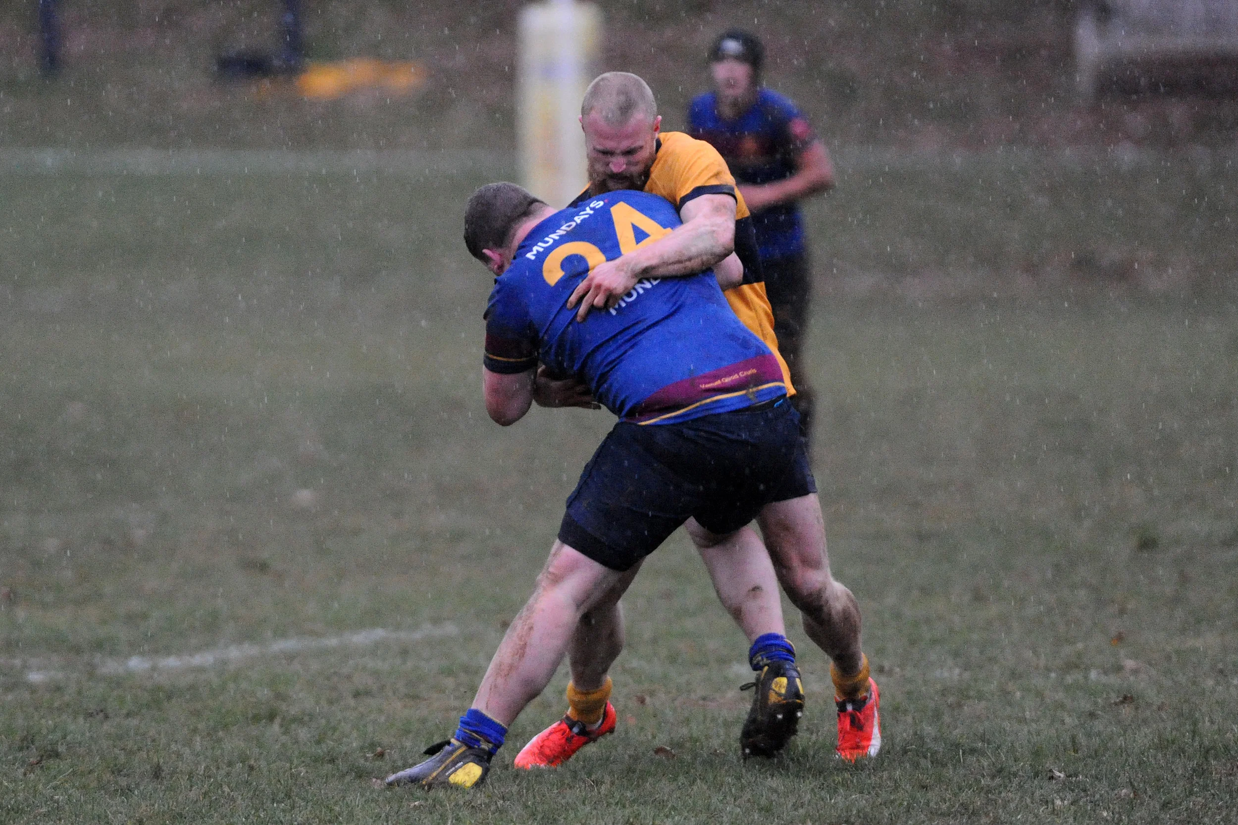 SEVENOAKS V COBHAM103.JPG