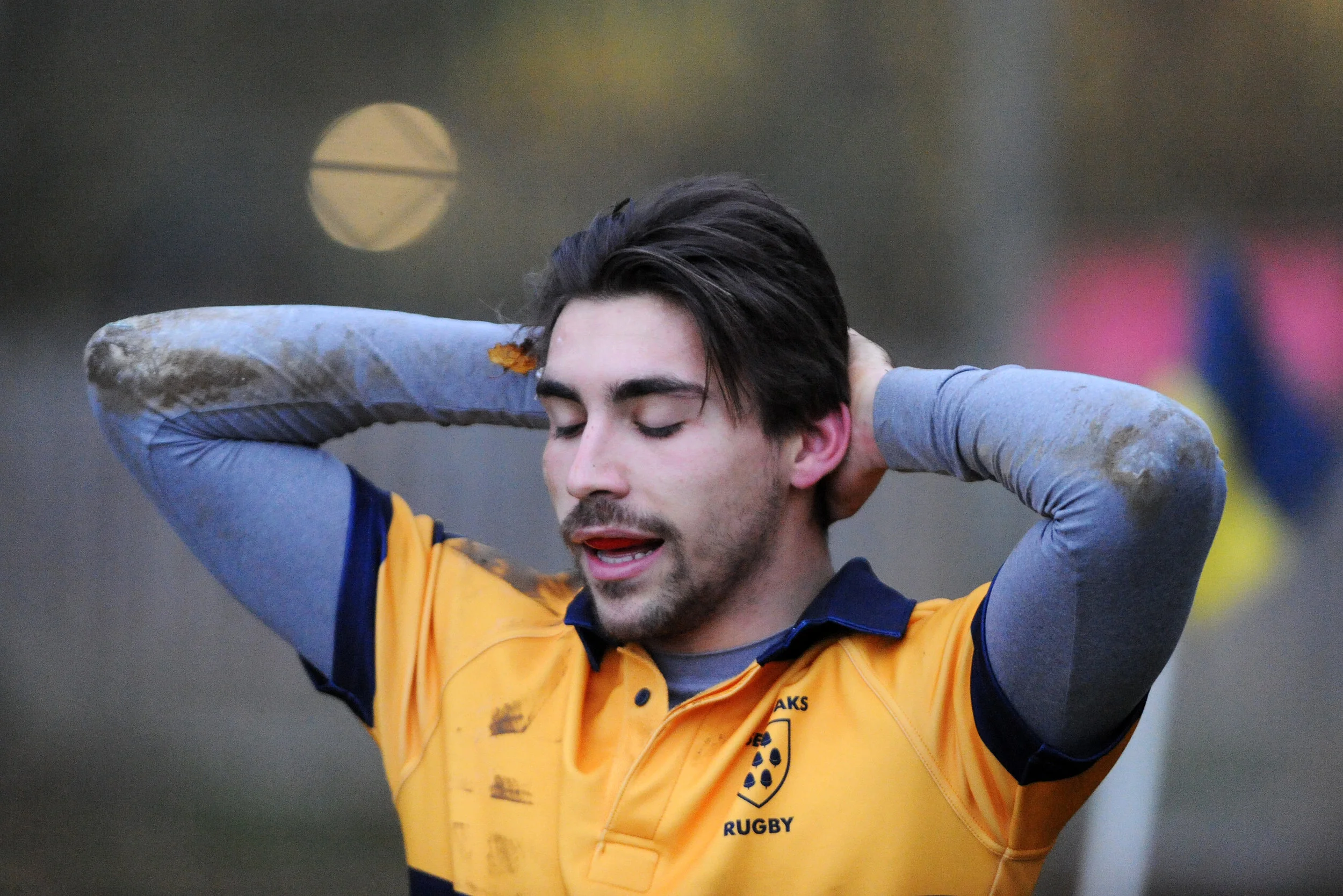 SEVENOAKS V COBHAM096.JPG