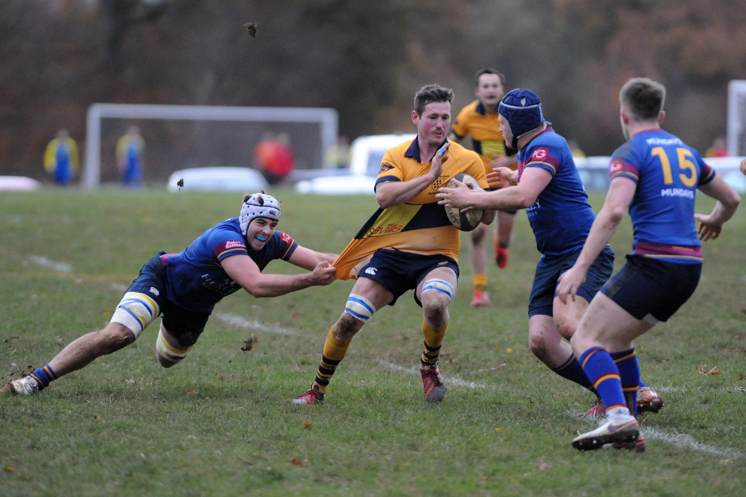 SEVENOAKS V COBHAM080.JPG