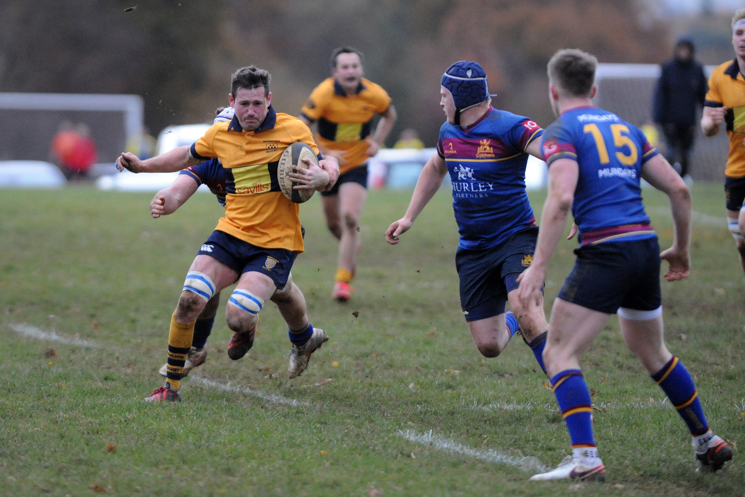 SEVENOAKS V COBHAM079.JPG