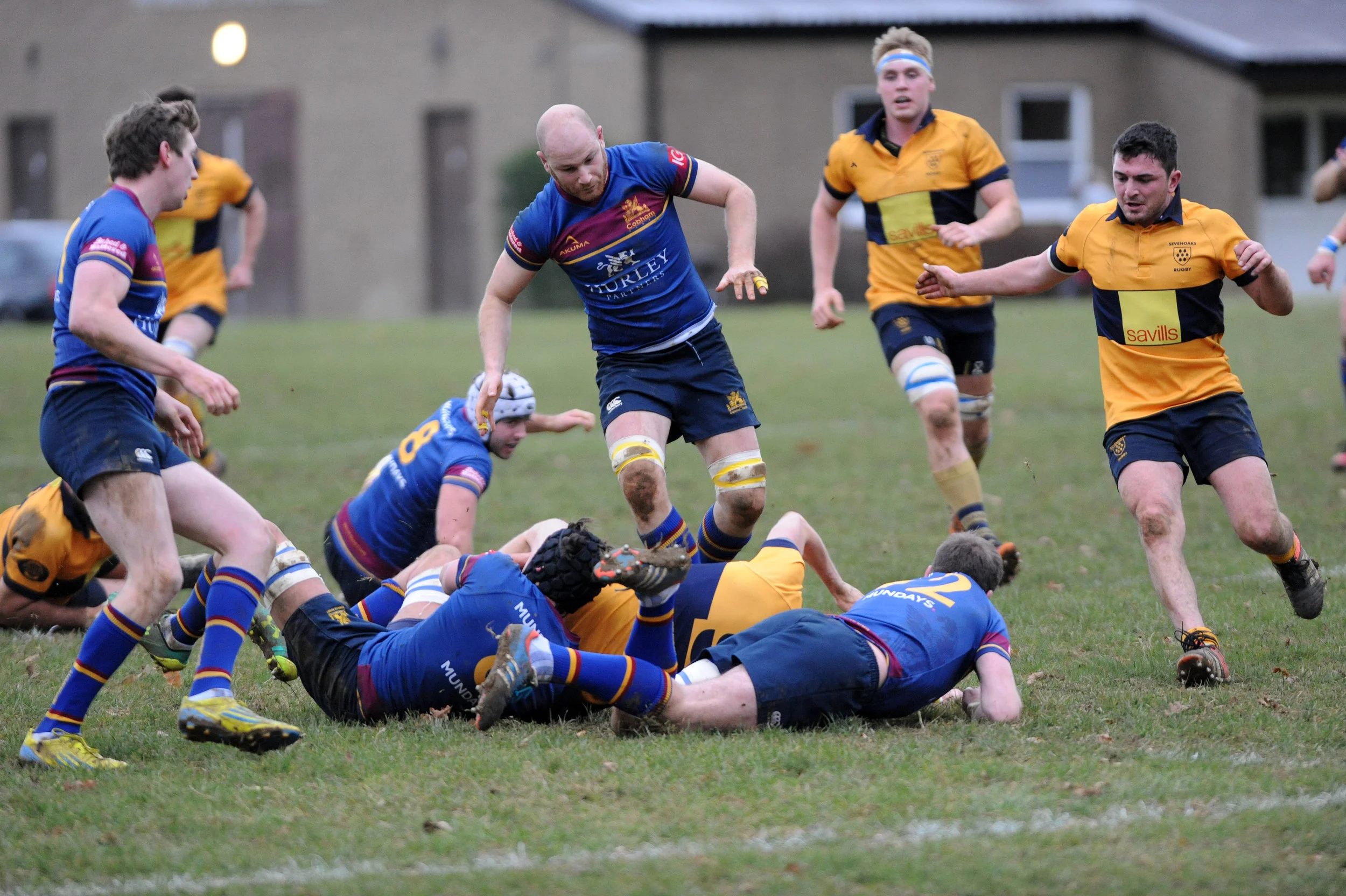 SEVENOAKS V COBHAM068.JPG