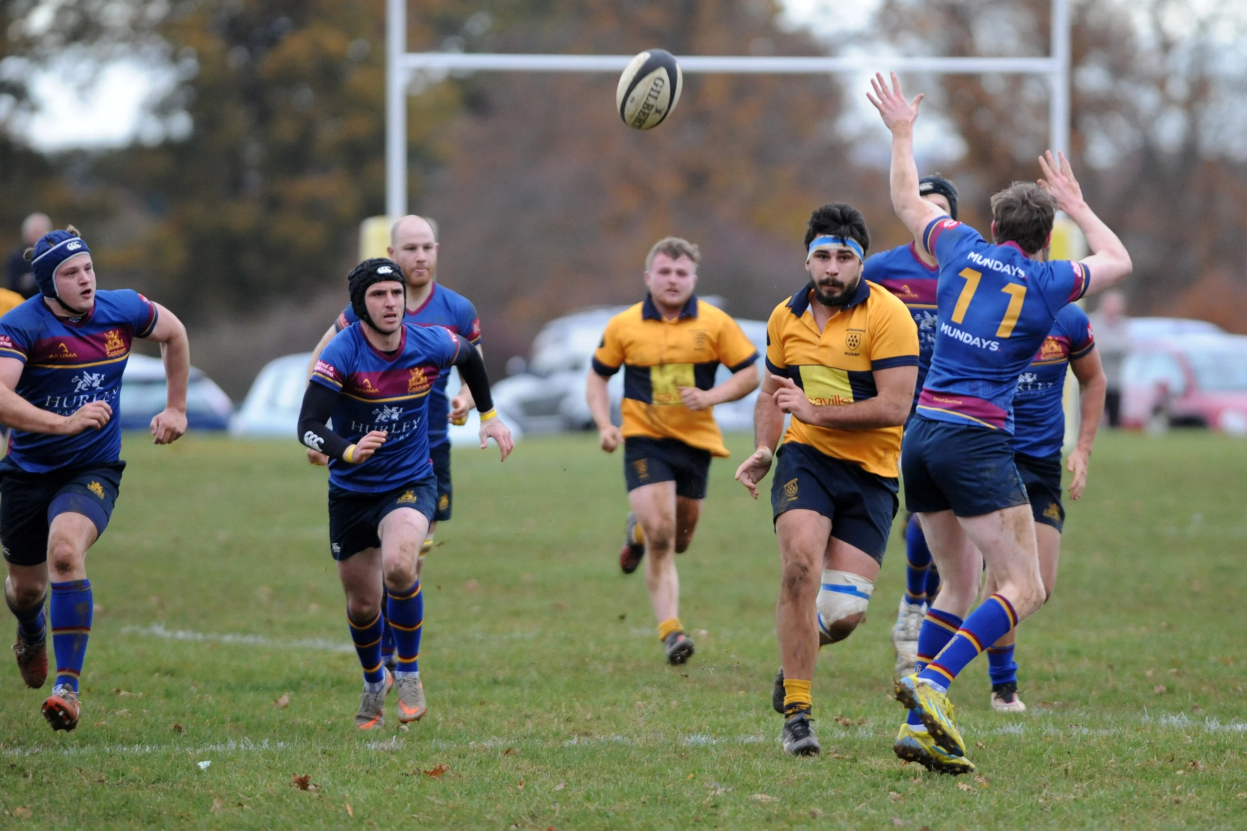 SEVENOAKS V COBHAM066.JPG