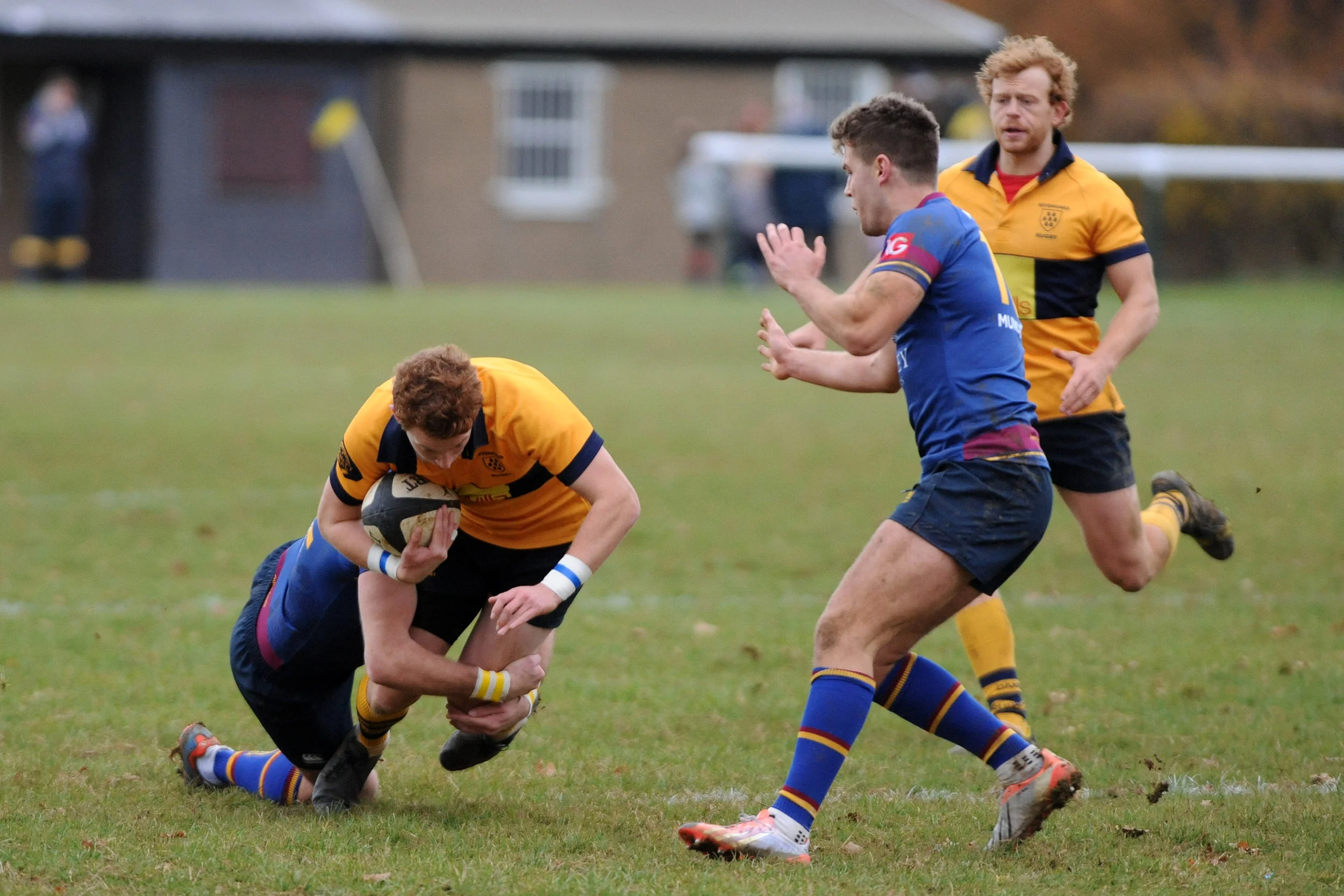 SEVENOAKS V COBHAM058.JPG