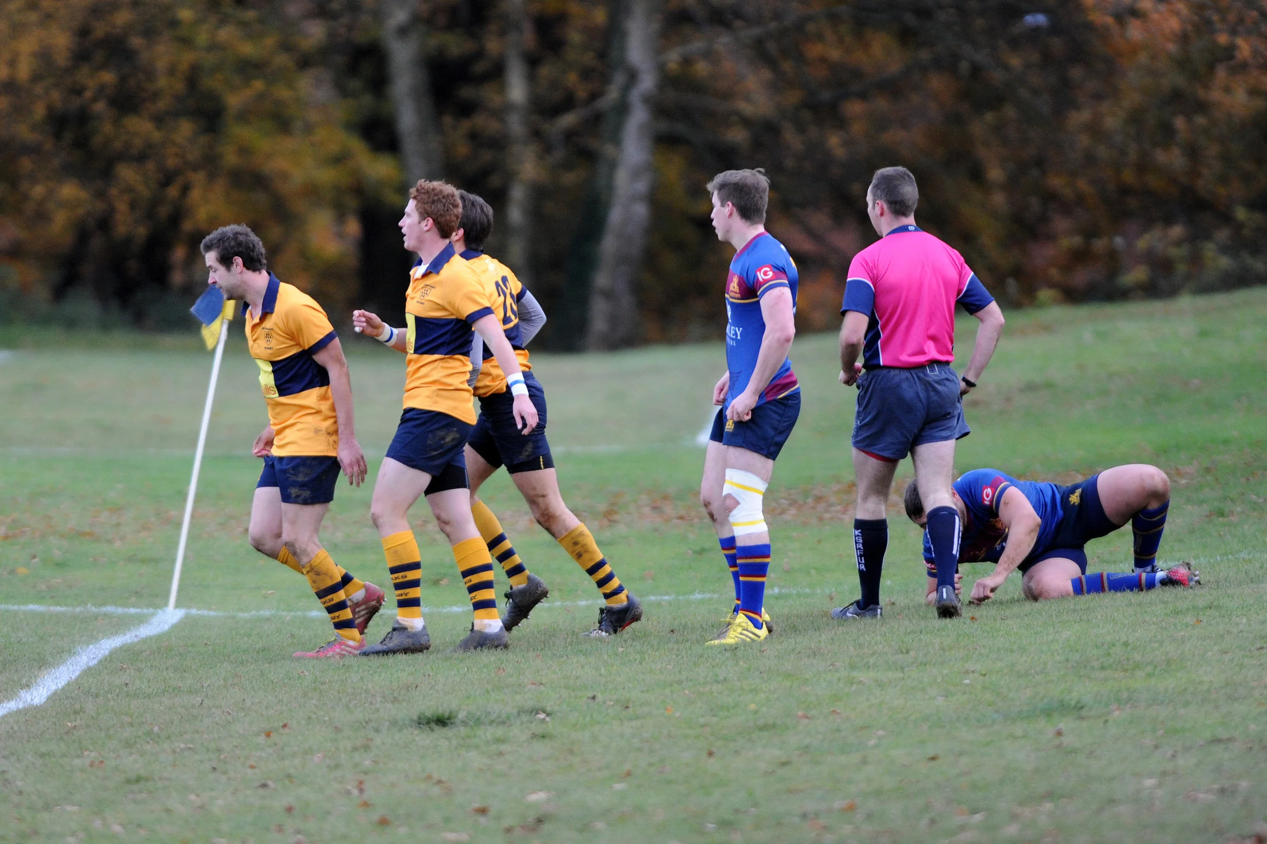 SEVENOAKS V COBHAM044.JPG