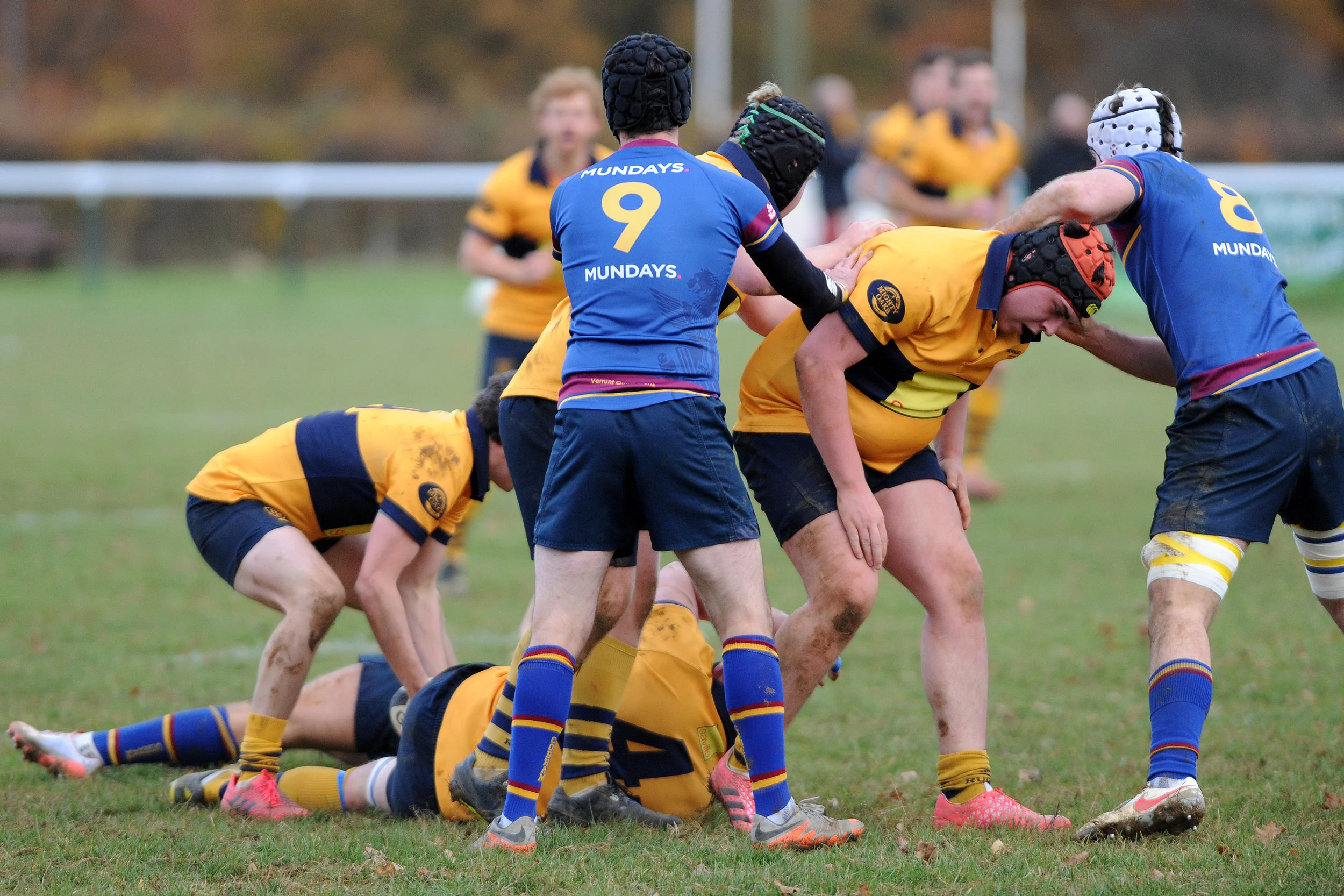 SEVENOAKS V COBHAM043.JPG