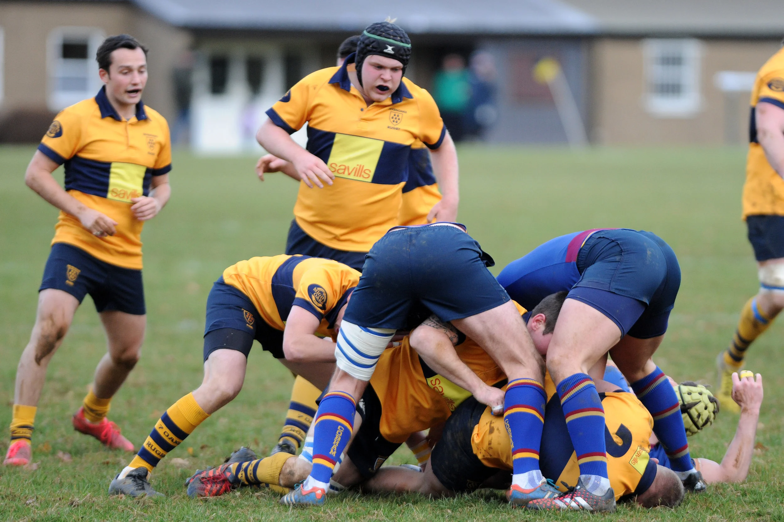 SEVENOAKS V COBHAM033.JPG