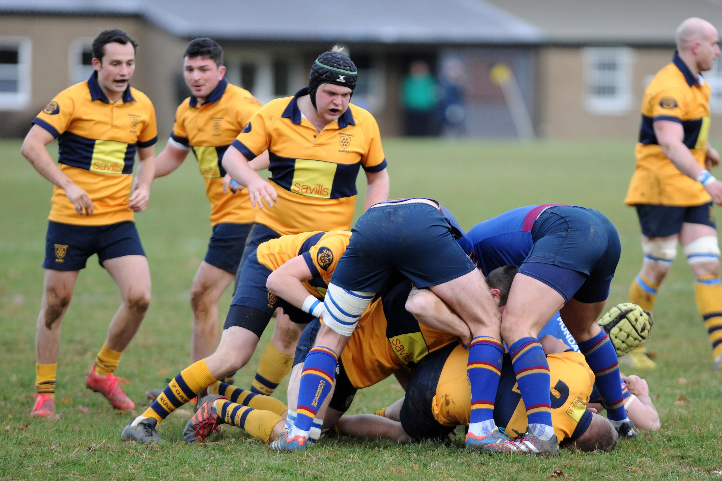 SEVENOAKS V COBHAM034.JPG