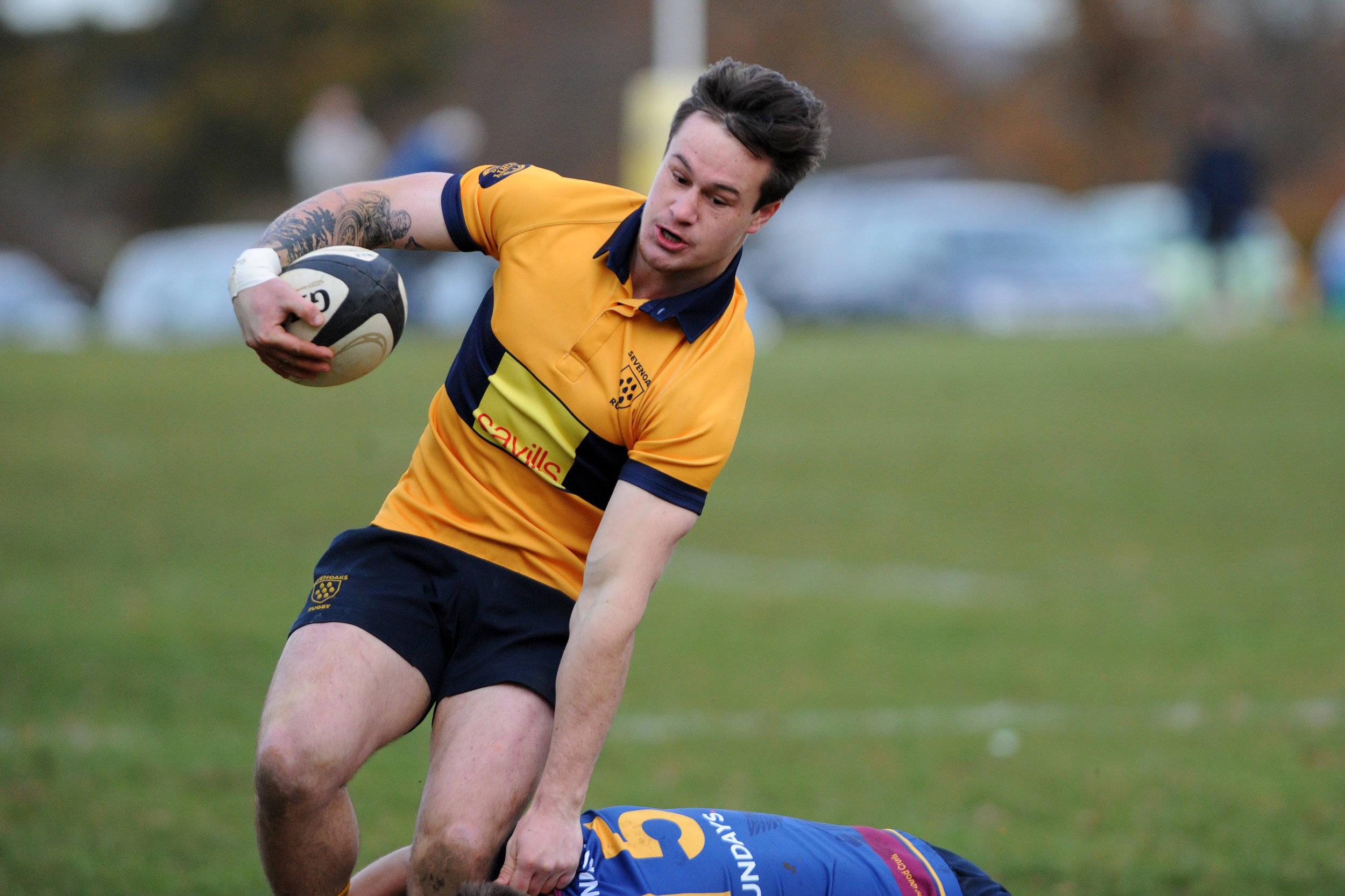 SEVENOAKS V COBHAM029.JPG